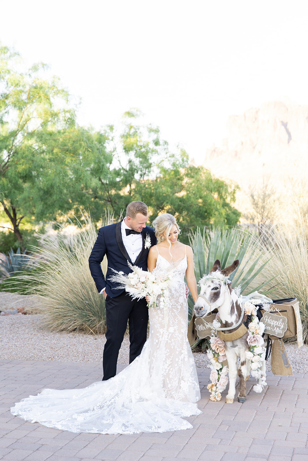 Karlie Colleen Photography - Ashley & Grant Wedding - The Paseo - Phoenix Arizona-729