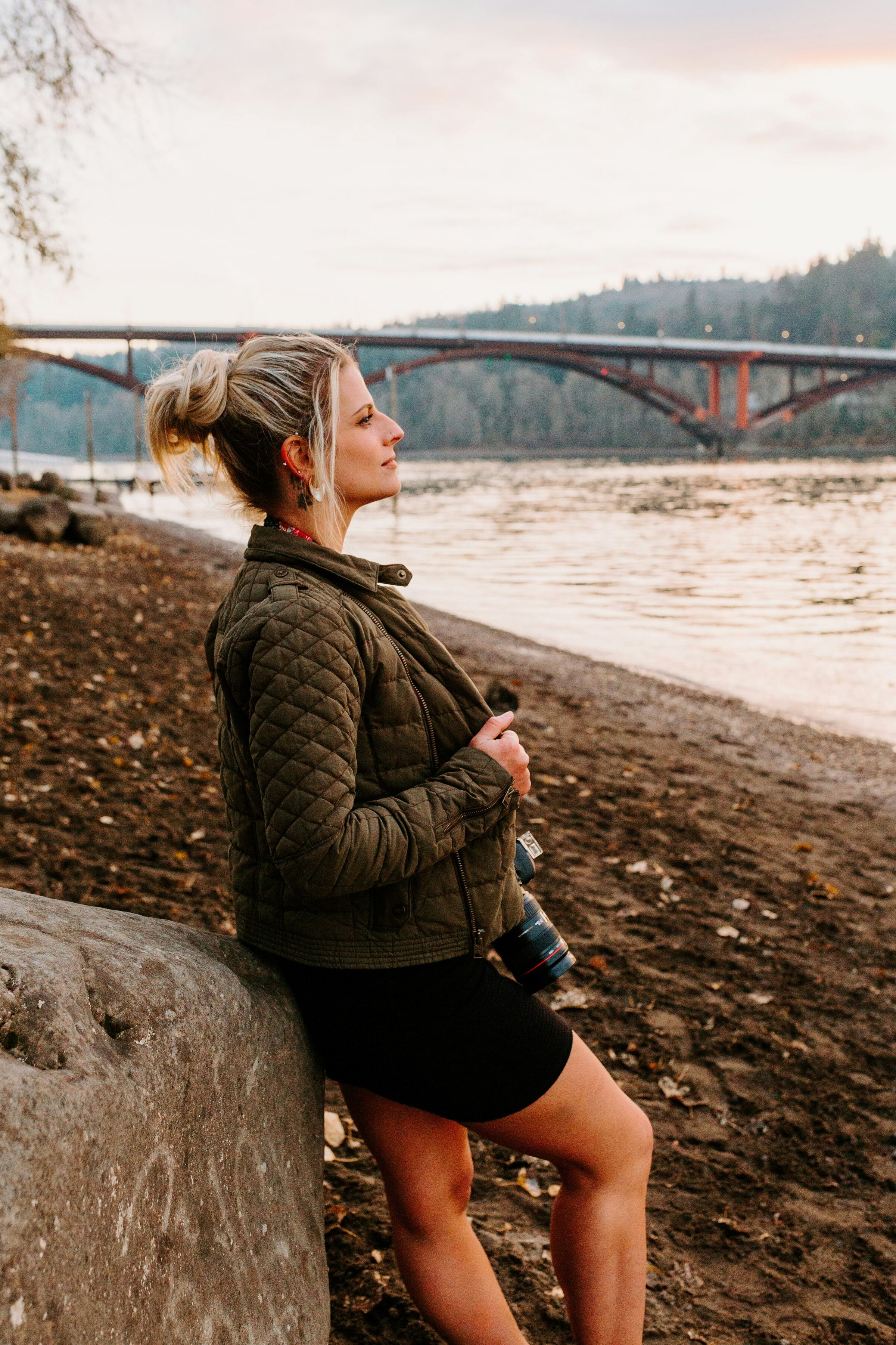 ashley-nicole-66KCPBFnnlw-unsplash