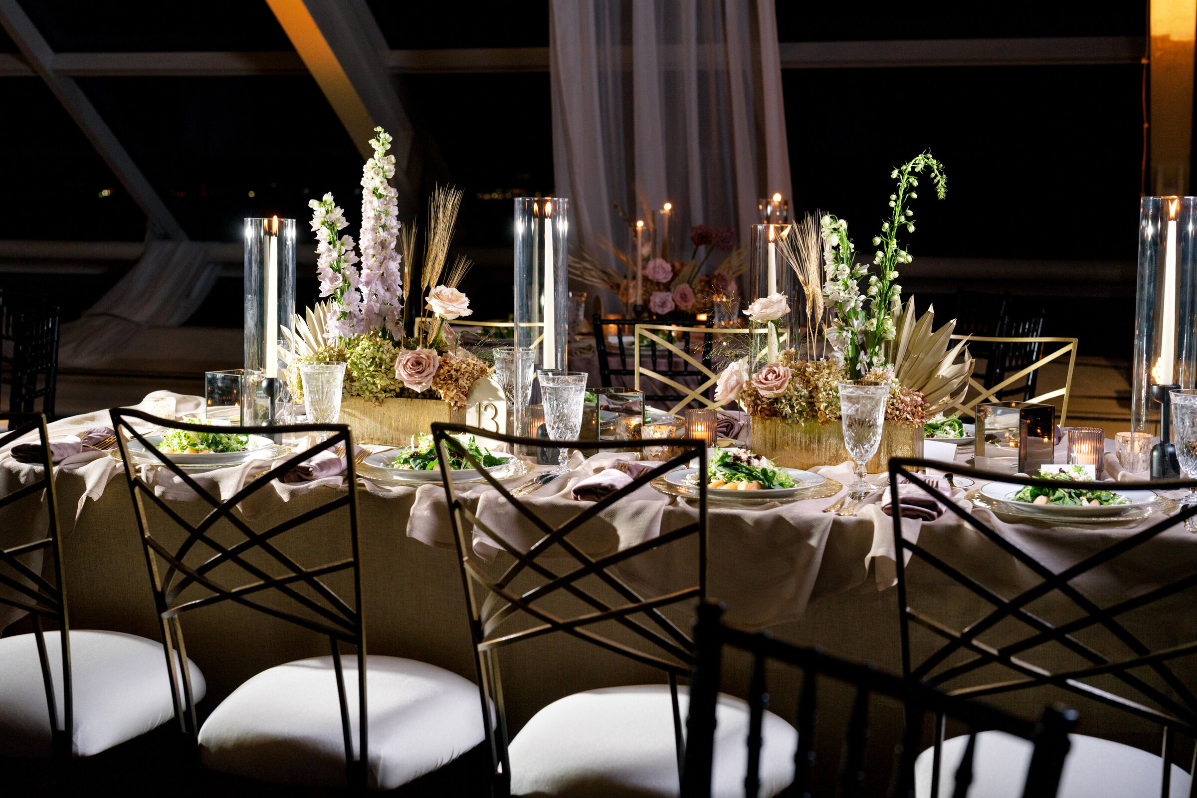 Berlez-Aspen-Avenue-Chicago-Wedding-Photographer-Adler-Planetarium-Food-For-Thought-Christine-Janda-Event-Brilliance-Editorial-87