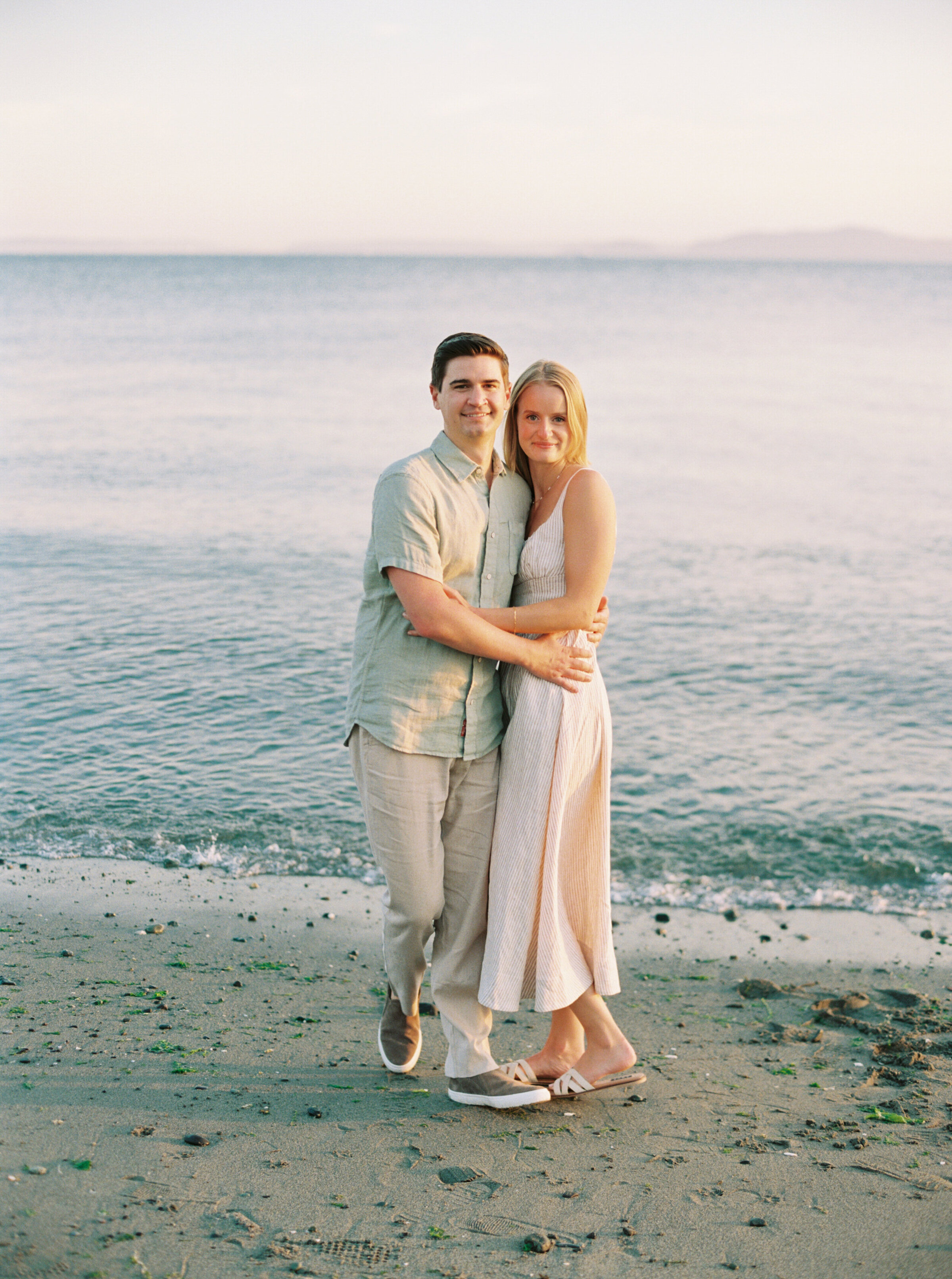 discovery-park-beach-engagement-photos-film-2