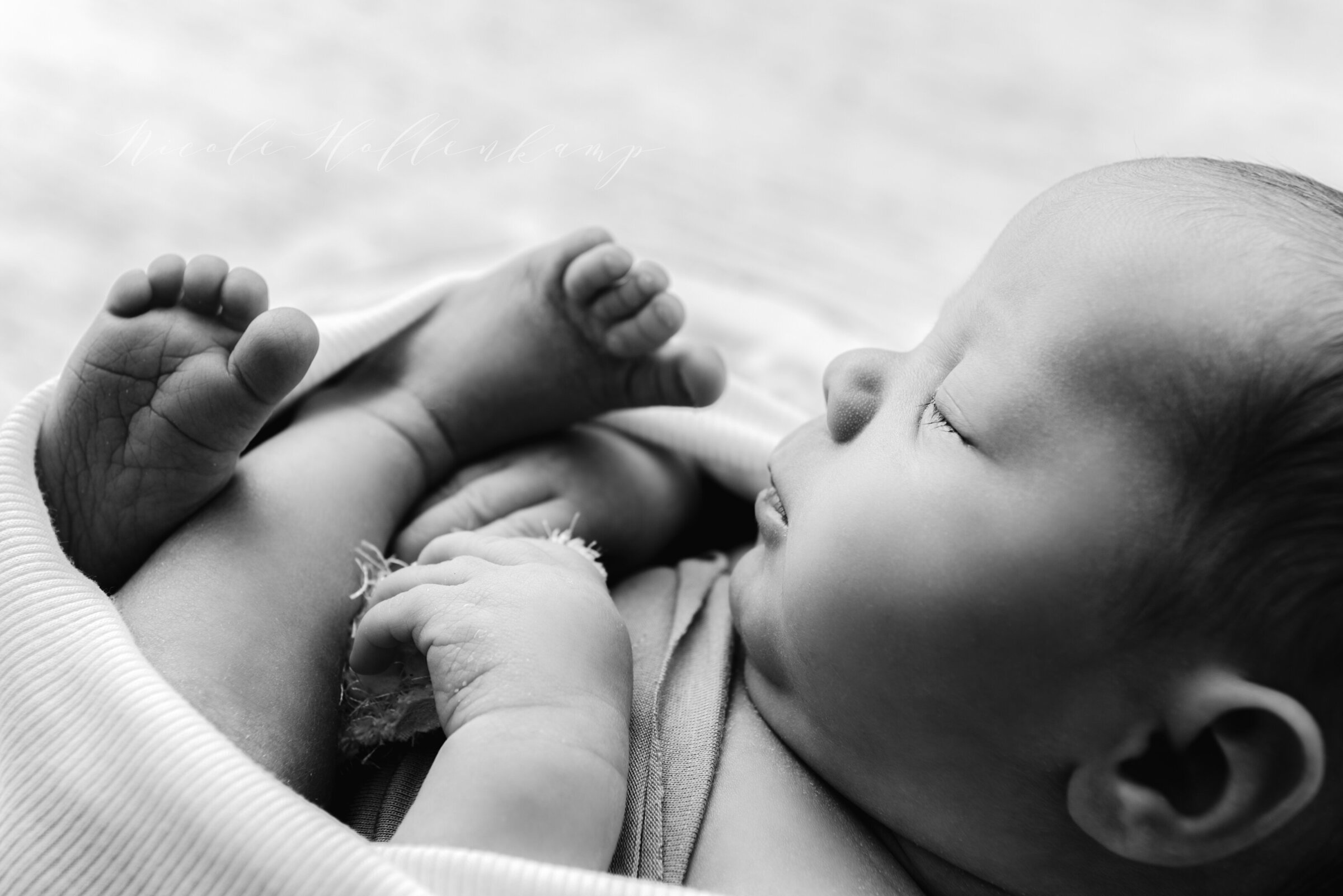 Newborn Photography in Black and White | Princeton MN Photographer