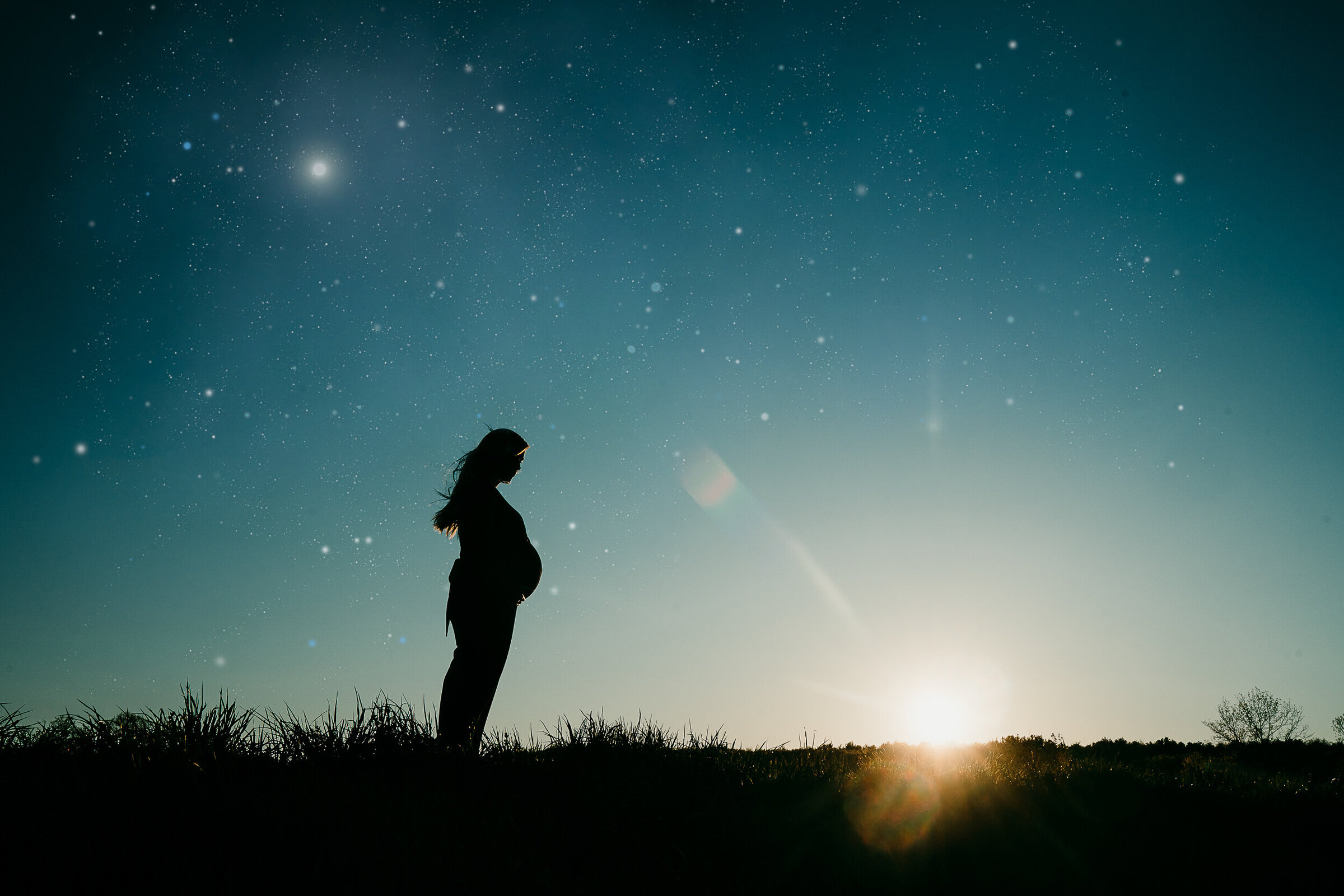 pregnancy silhouette with stars