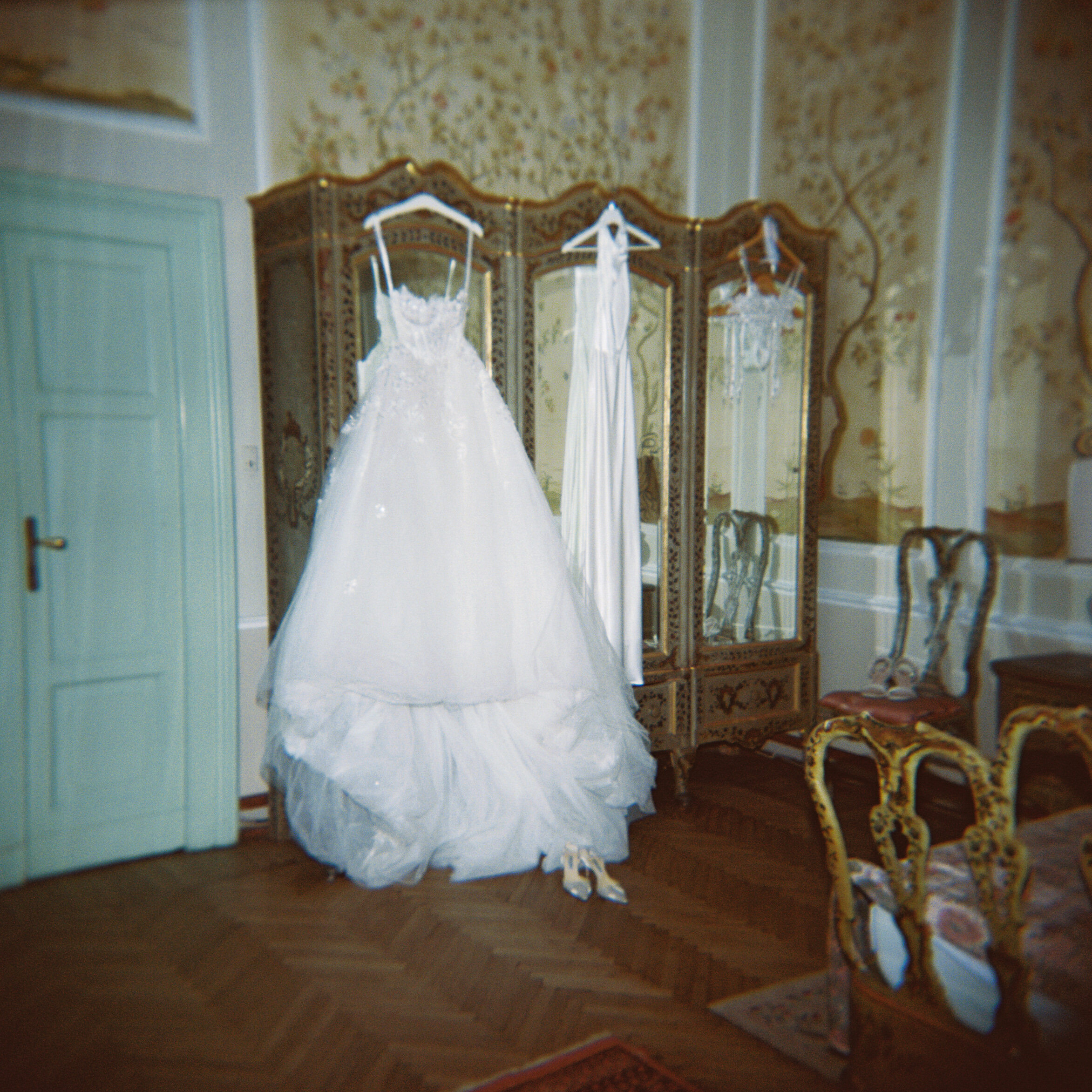 Luxury-Destination-Wedding-Italy-Villa-La-Torre-Di-Pila-Bre-Jane-Photography-Film-011