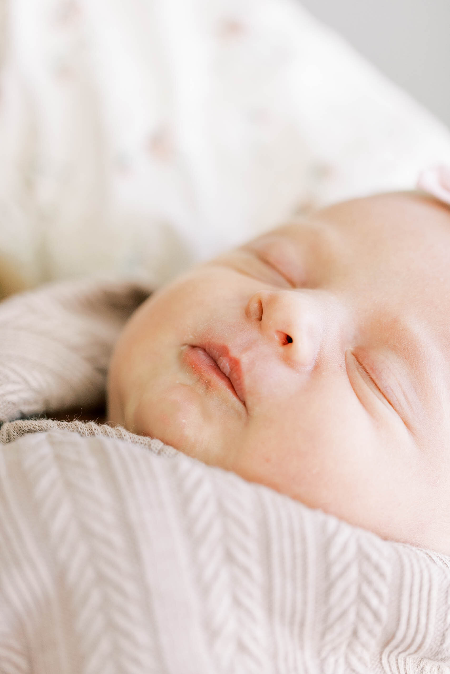 RosenNewbornSession2024-96