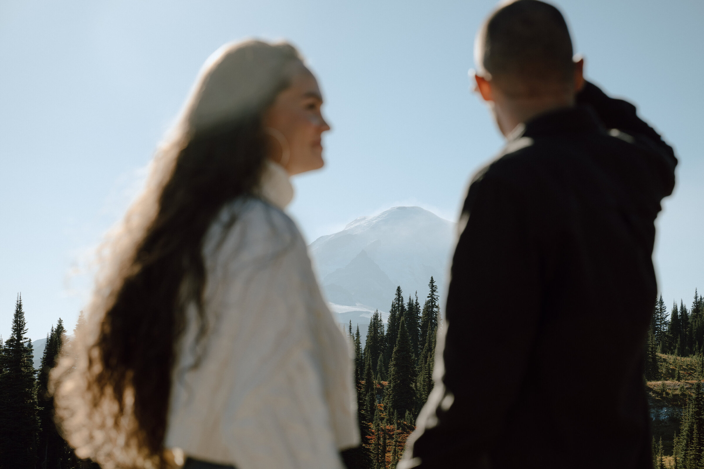 spenser-couple-mount-rainier-washington-49