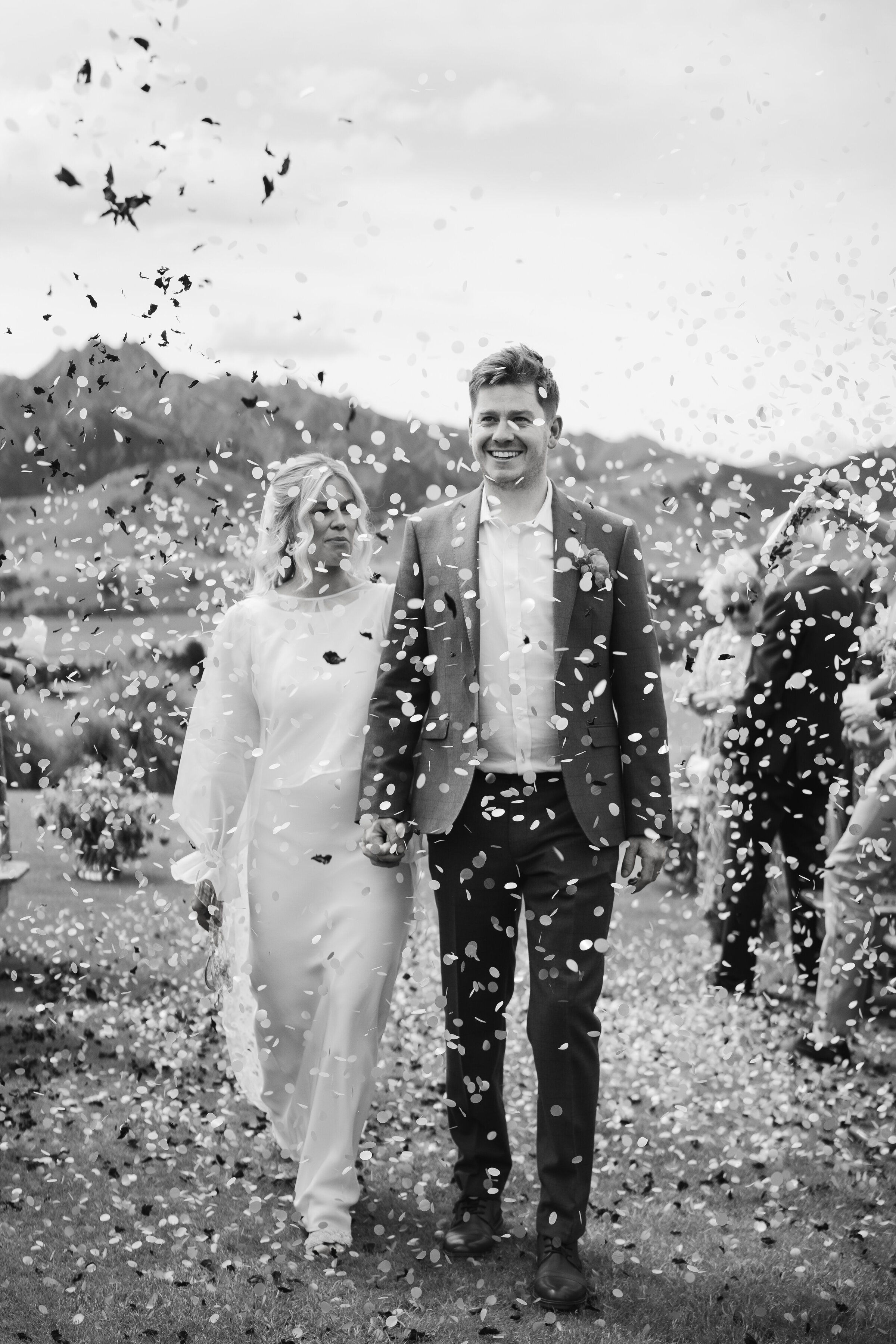 Melissa Clark Photography - Queenstown Photographer - Lookout Lodge Wedding - Alana & Joe Kirby - 9.11.23-88