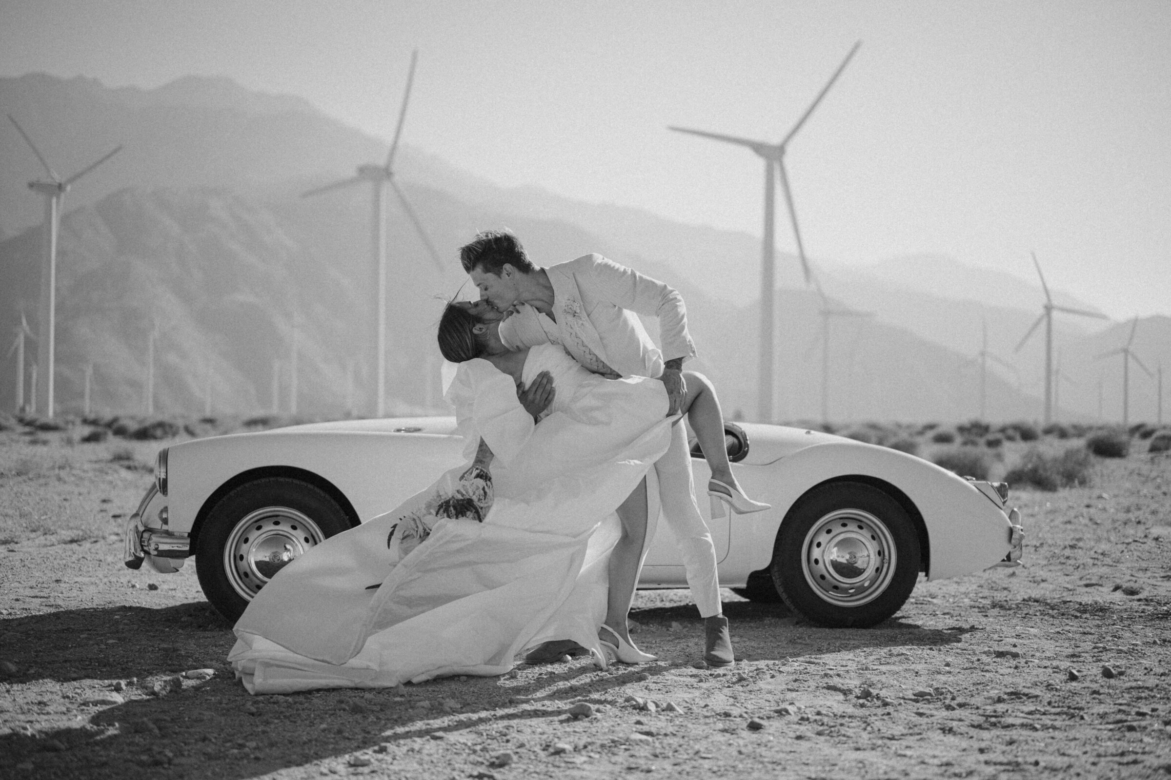 palm-spring-windmills-california-elopement-photographer-11