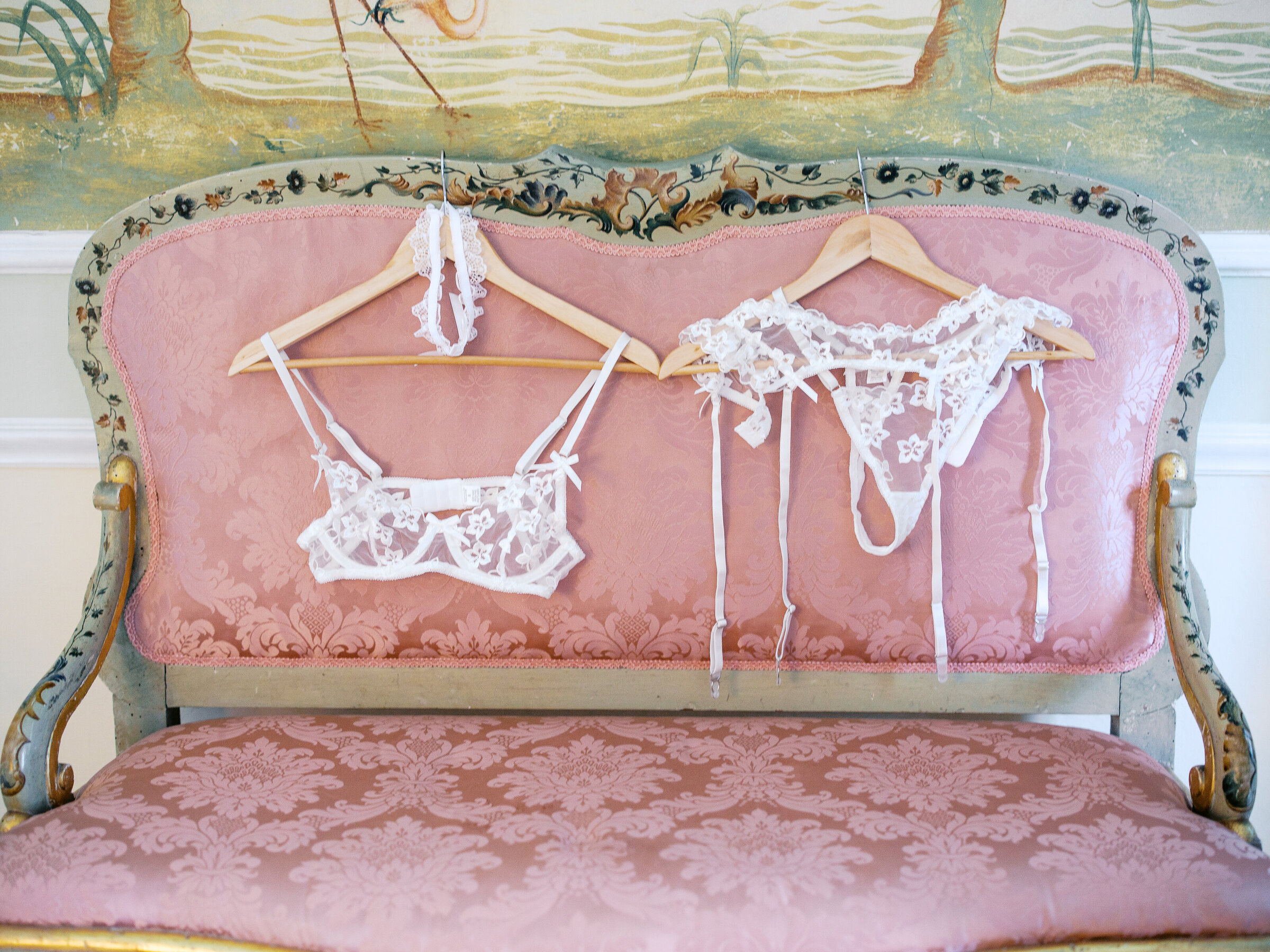 Luxury-Destination-Wedding-Italy-Villa-La-Torre-Di-Pila-Bre-Jane-Photography-Film-009