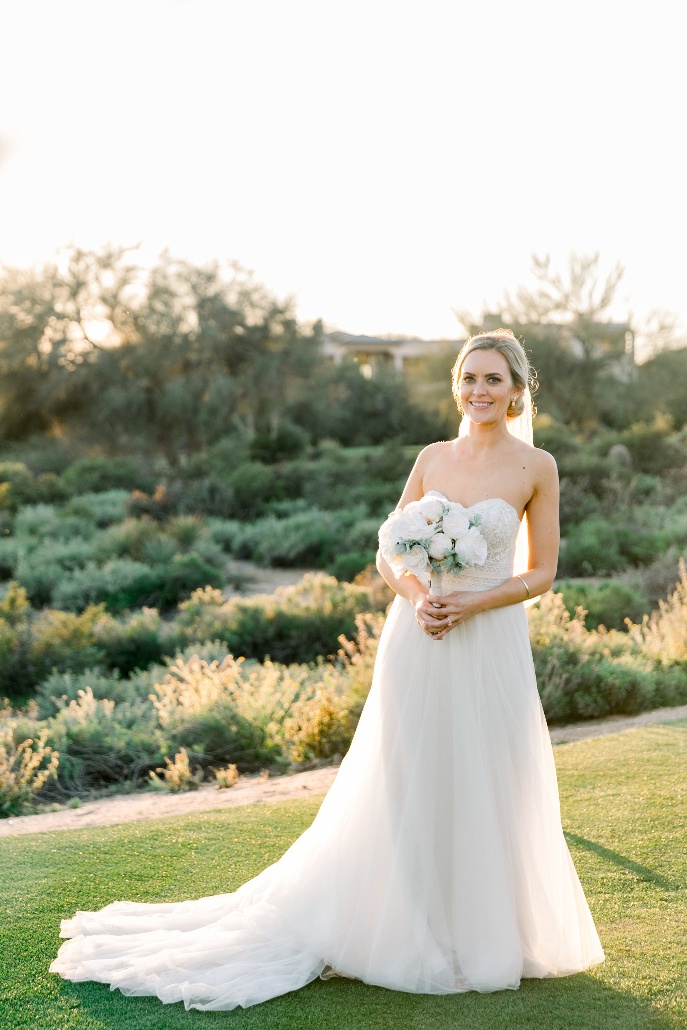 Karlie Colleen Photography - Arizona Wedding at The Troon Scottsdale Country Club - Paige & Shane -662