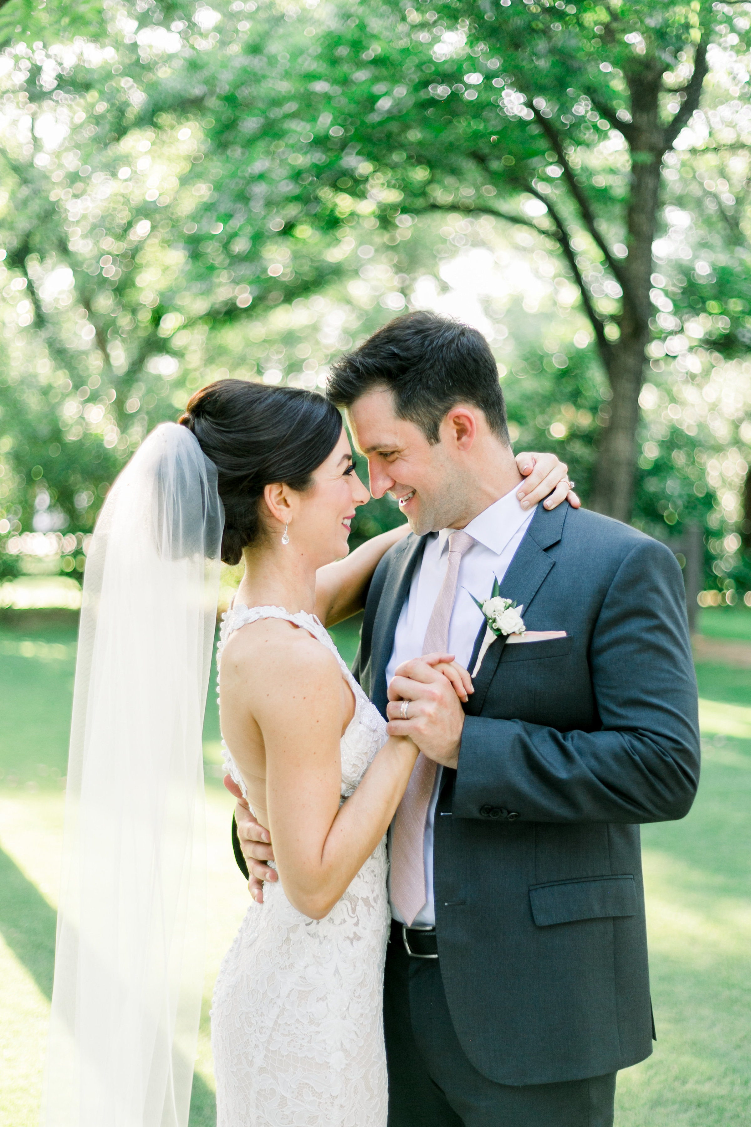 Karlie Colleen Photography - Venue At The Grove - Arizona Wedding - Maggie & Grant -75