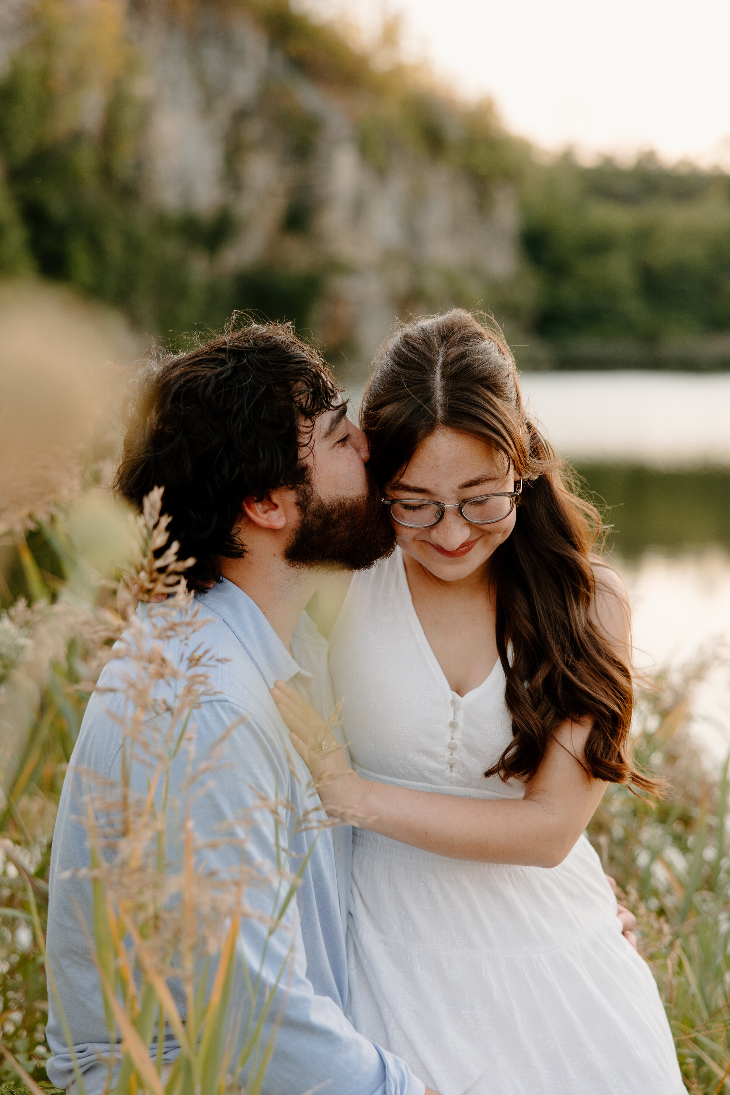 LiaMaxEngagement-170