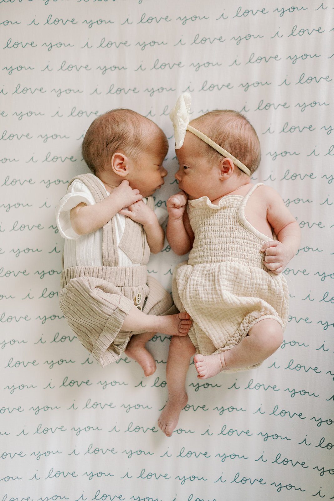 Seifert-Twins-Newborn-Rebekah-Morgan-5_websize