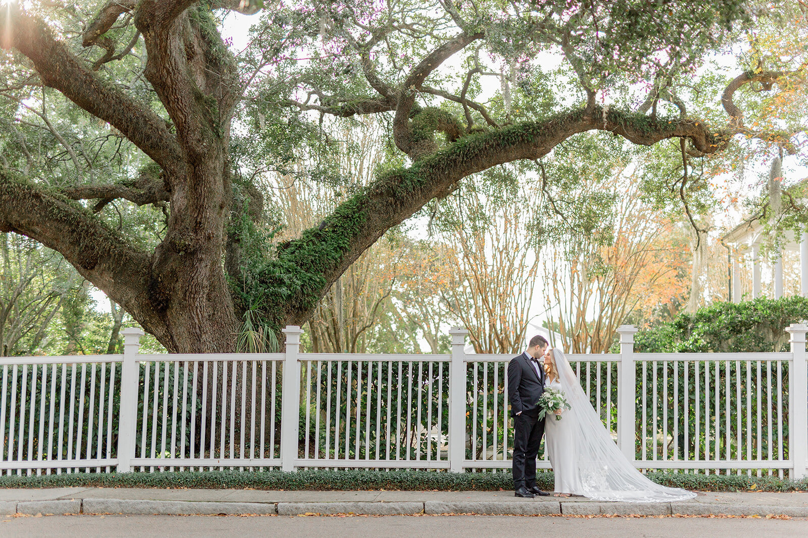 Charleston Wedding Photographer | Laura and Rachel Photography