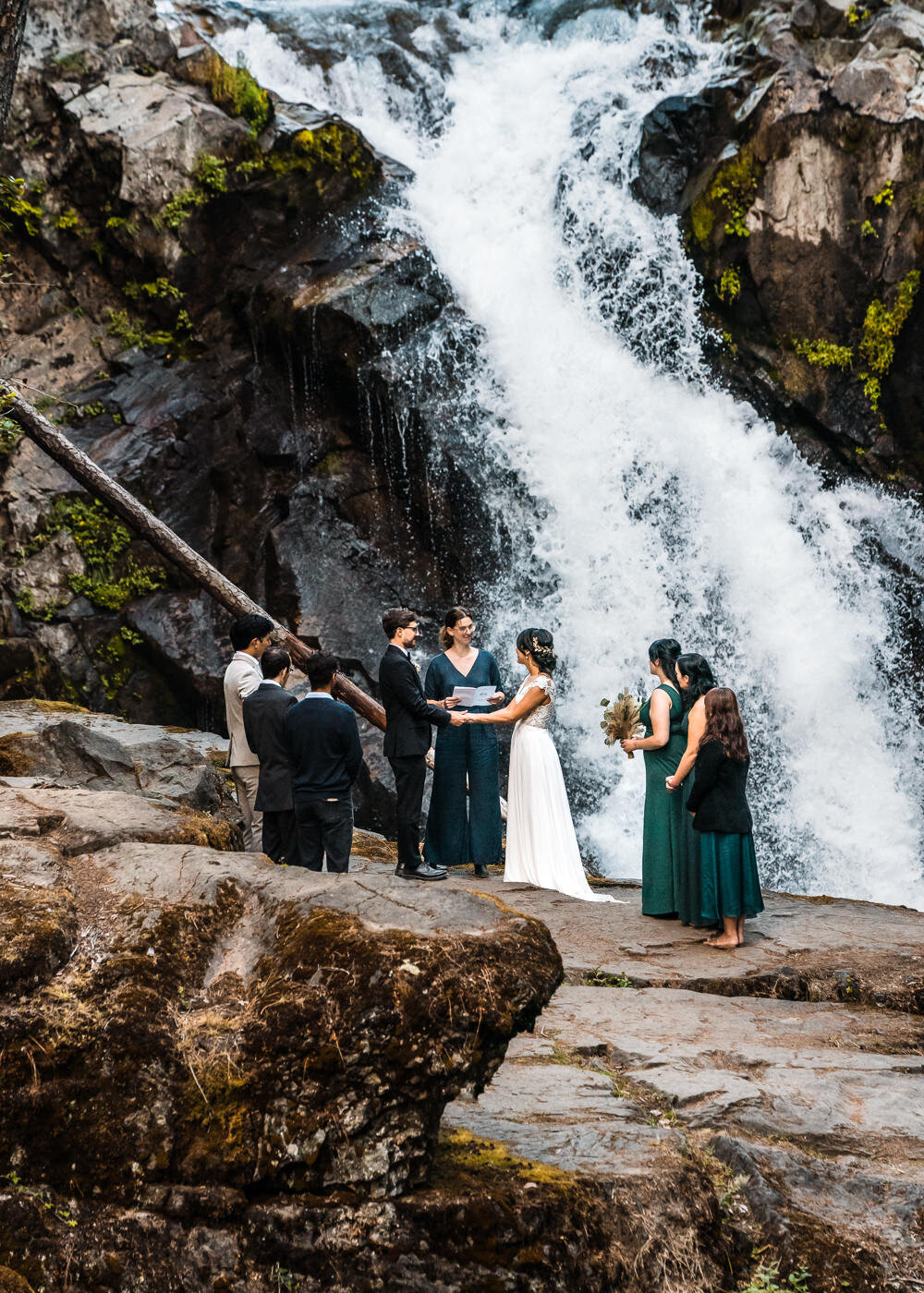 Adventure Elopement Photographers G-HOME-111