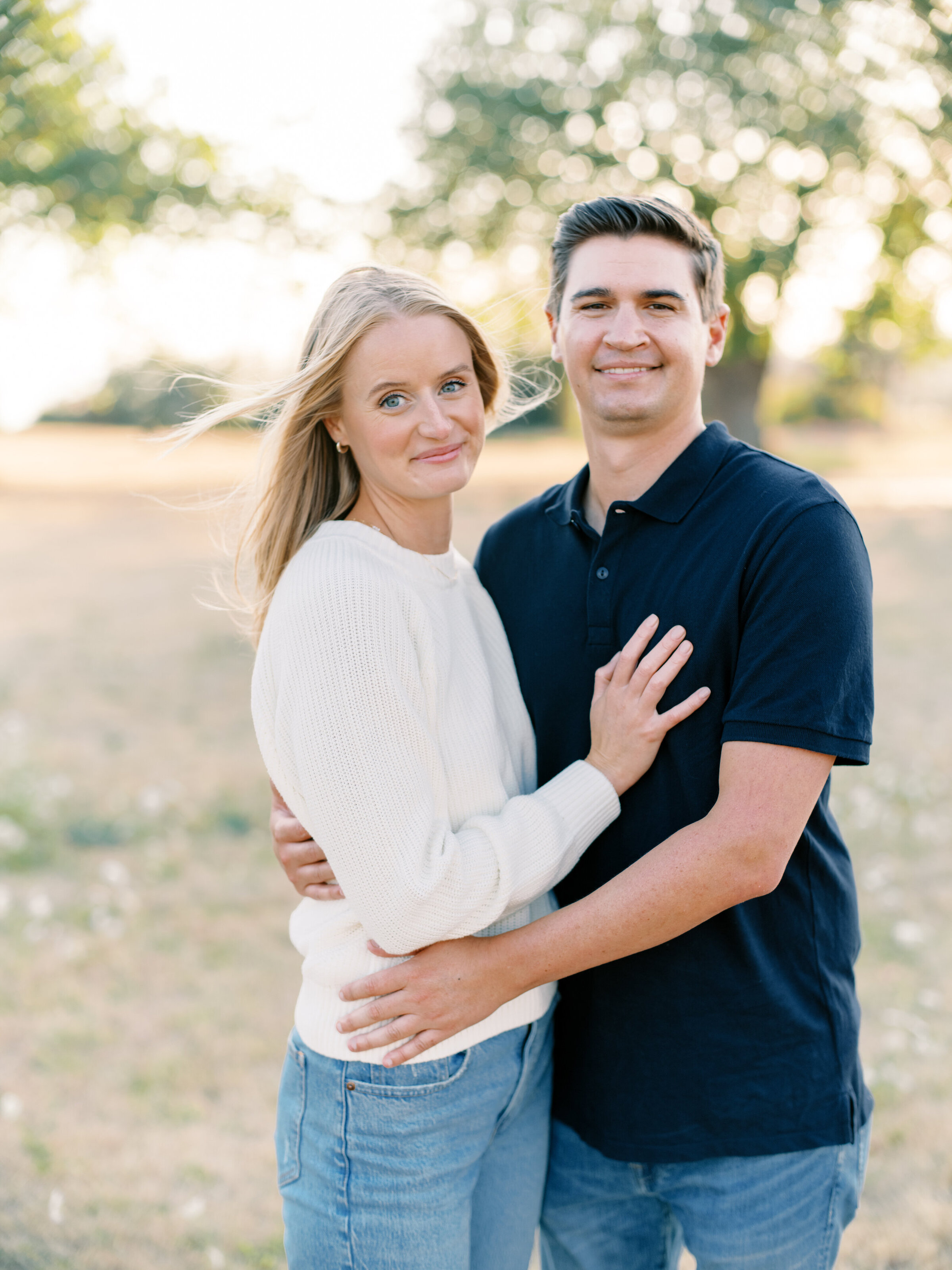 seattle-discovery-park-engagement-photos-summer