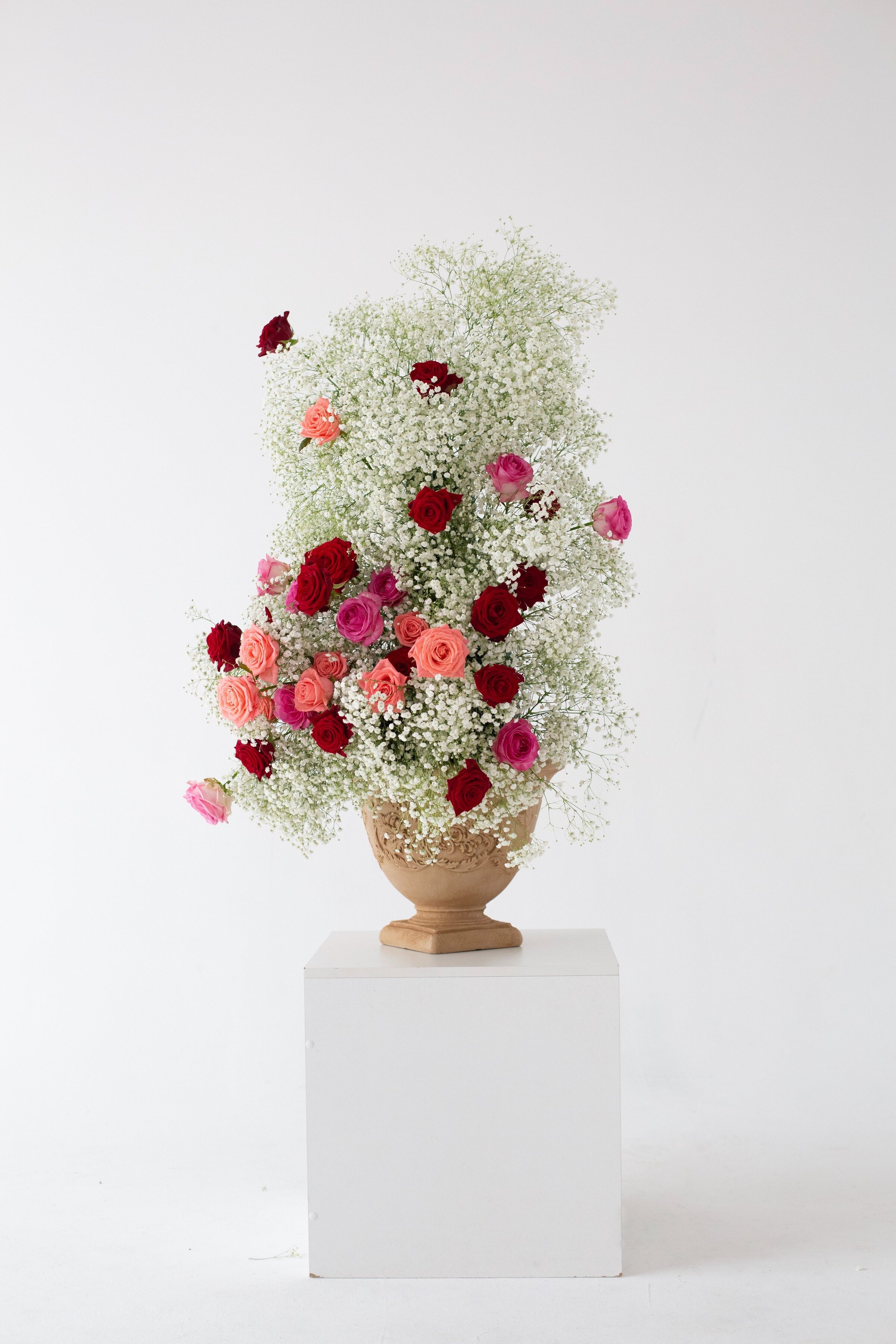 flower-arrangement-1619493