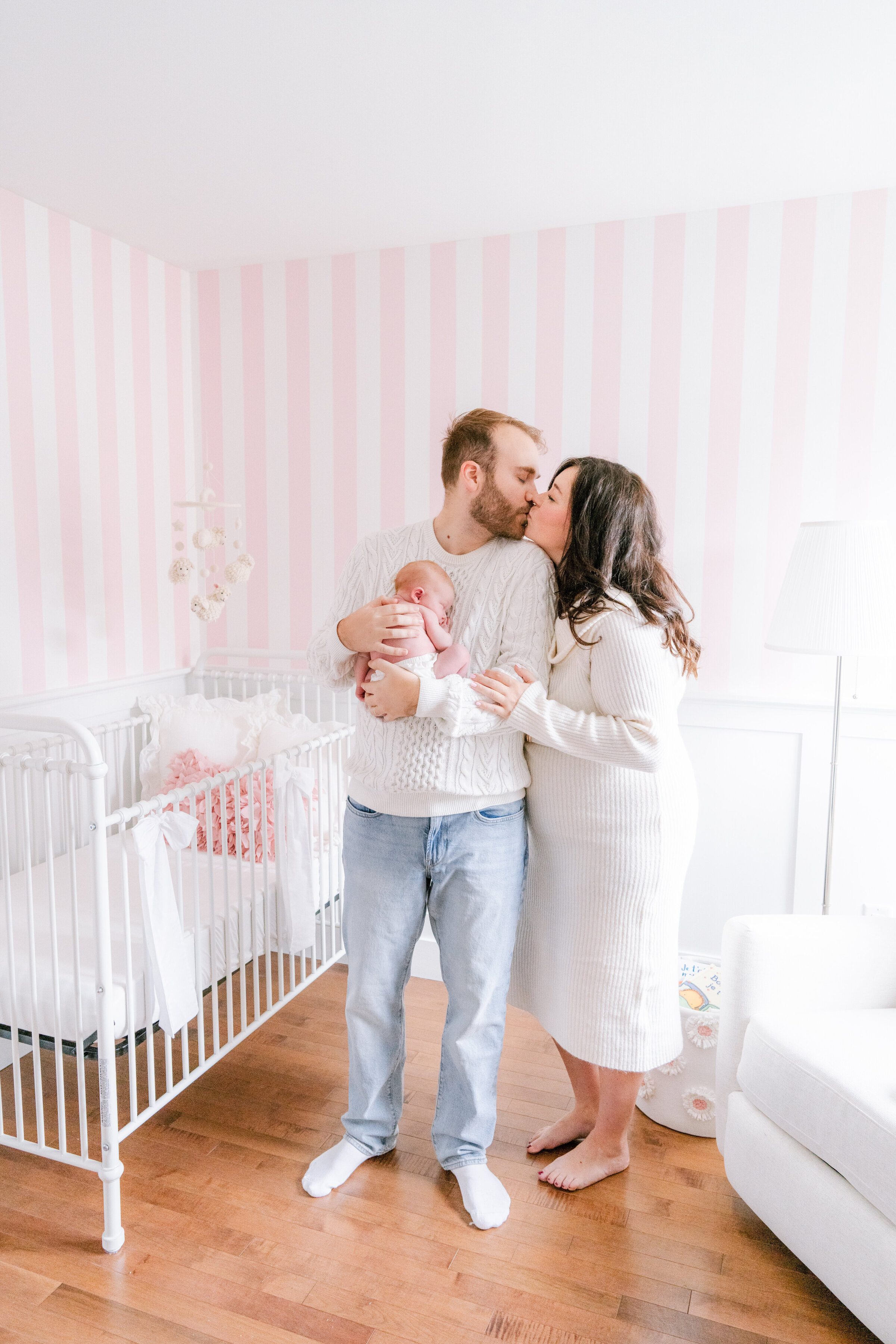 0047  Pascale-Nic-Clara-Newborn-Ottawa-Photography-by-Emma