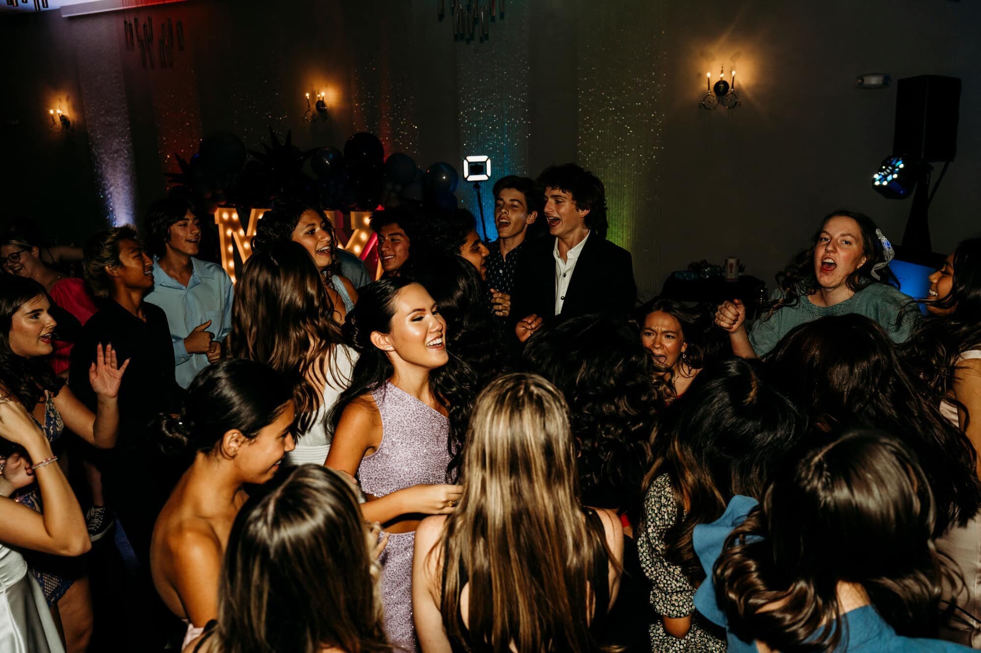 soho63-phoenix-event-venue-prom-kids-dancing