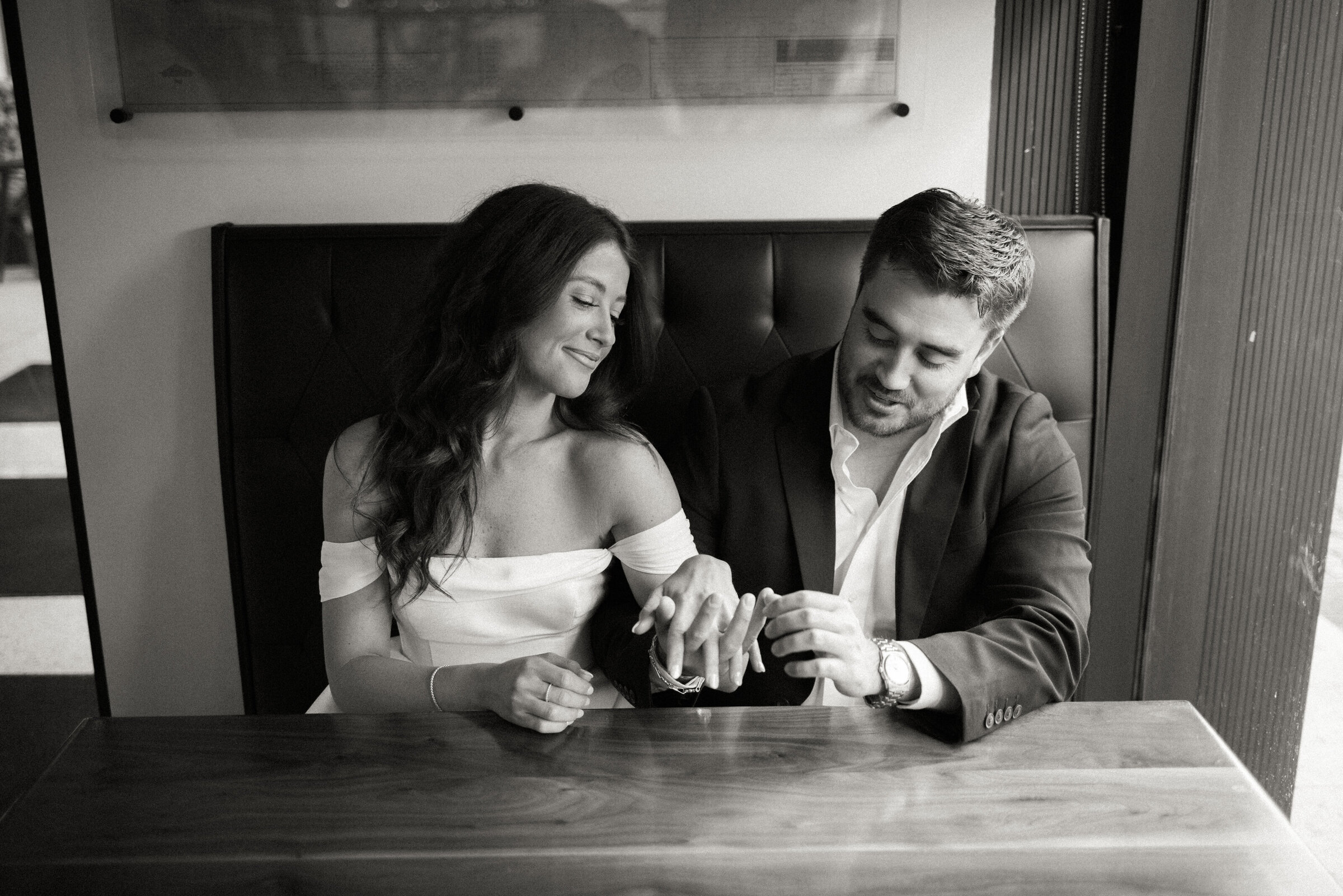 kenzi+taylor-lubbockengagementsession-dawnphotoco-weddingphotographer-6