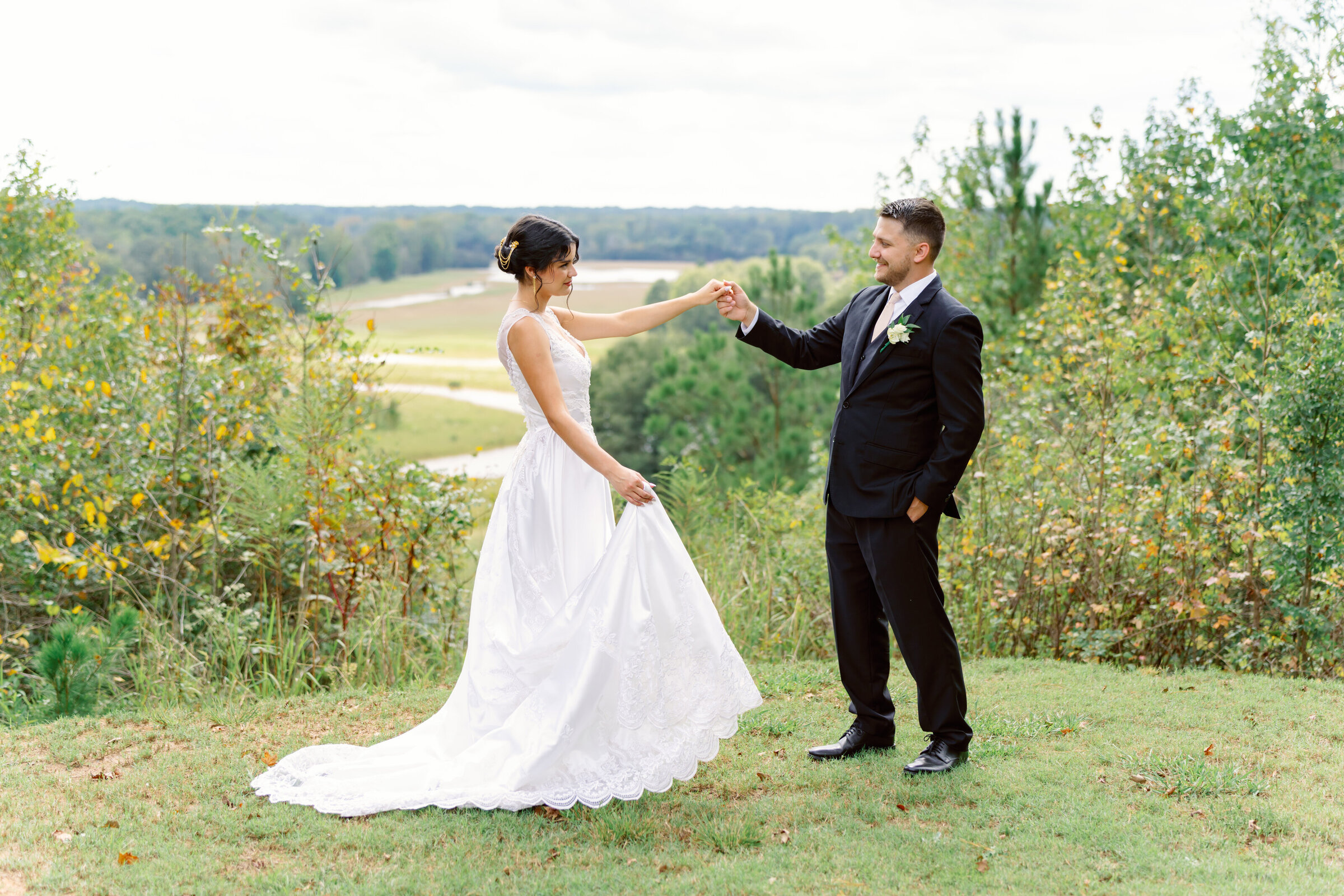 2024.09.29Kaitlin&JaredPREVIEWS-43