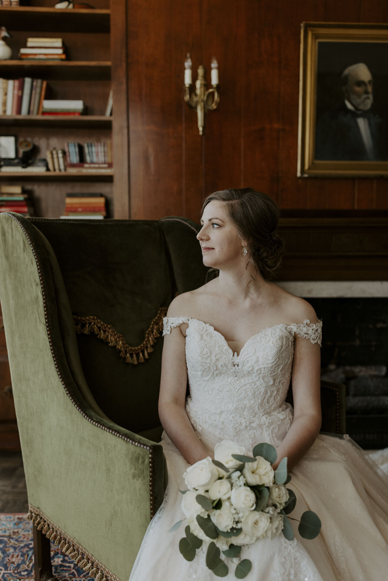 earth-to-madison-dallas-wedding-photographer-for-unique-couples42