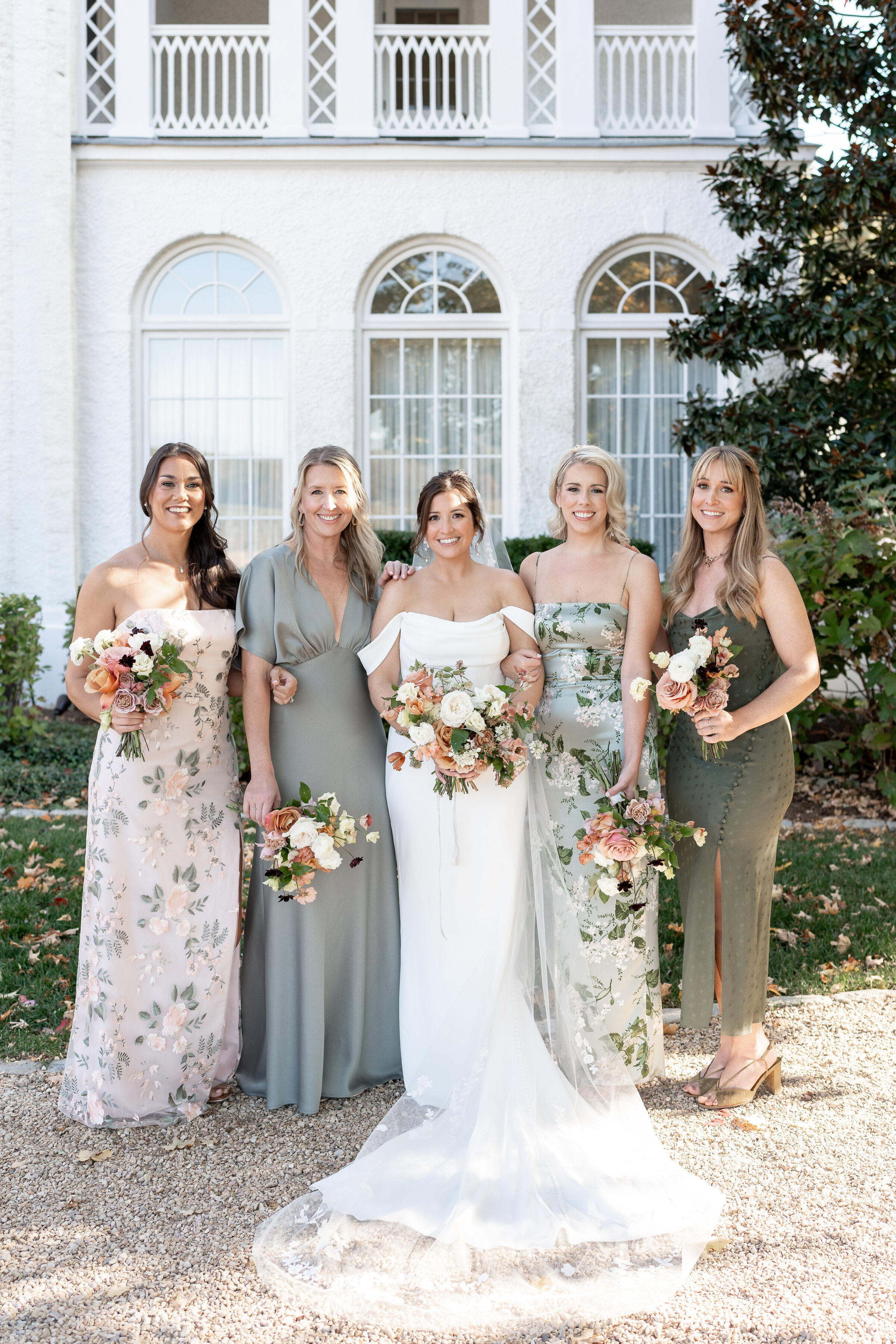 Hannah Malloy Photography Virginia Photography Wedding Engagement Family-36