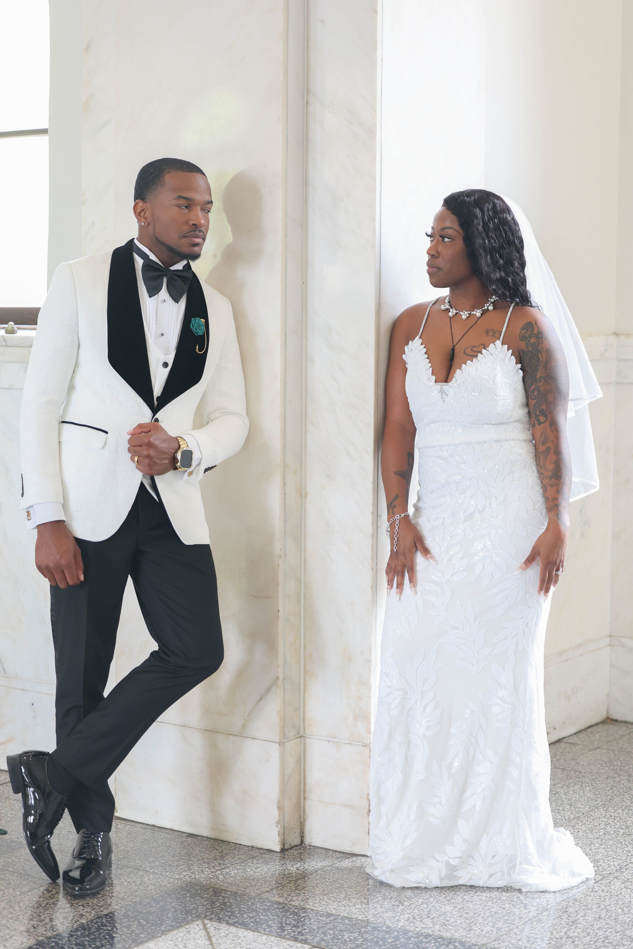 bride-and-groom-at-DeKalb-Courthouse-in-Decatur-Georgia-Amanda-Richardson-Photography