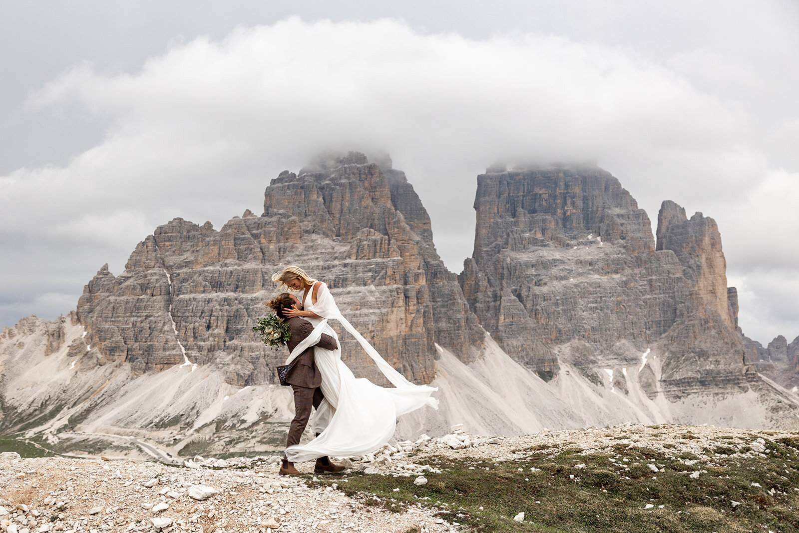 ItalianDolomitesElopement_lyssalashellphotography-74