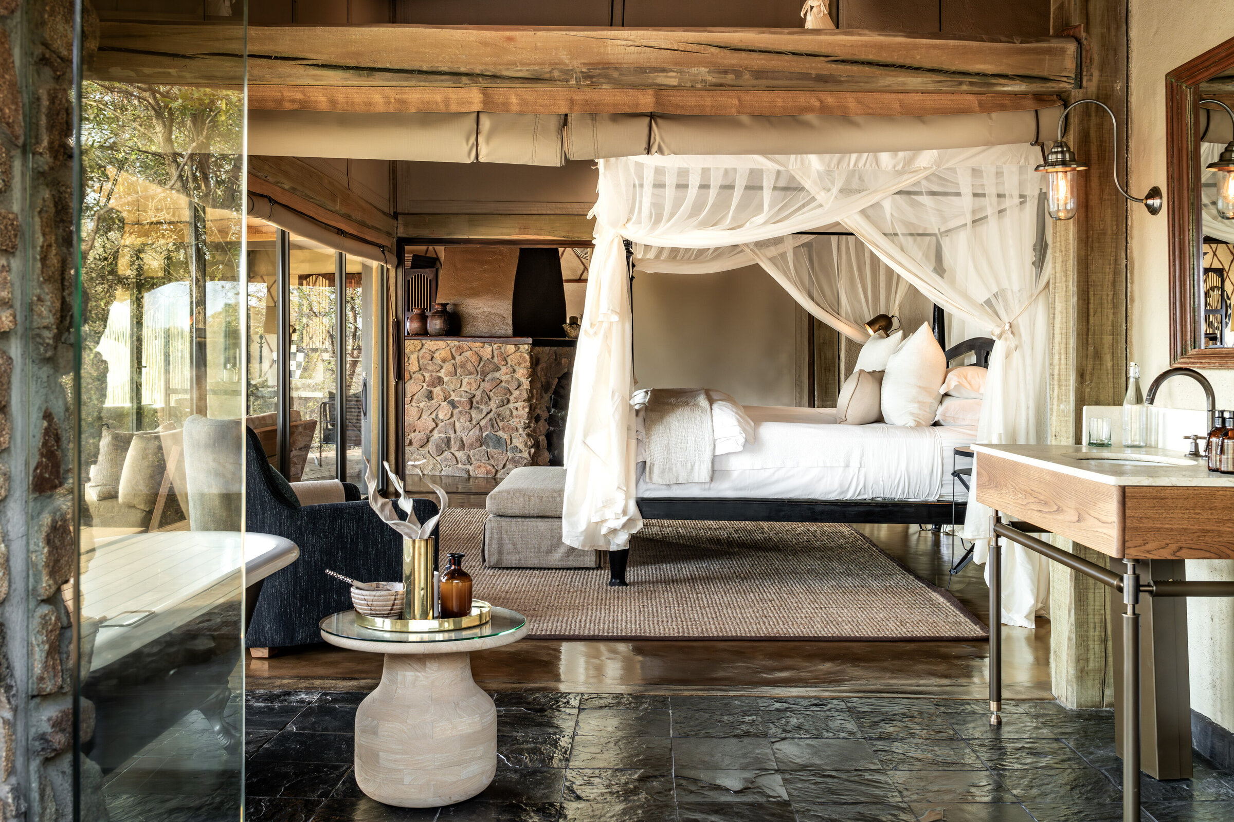 Singita Ebony Villa_Main Suite-2