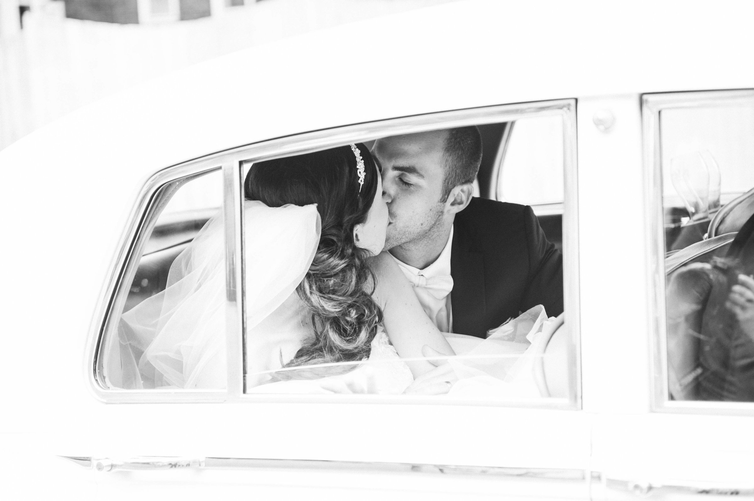 wedding car columbus ohio bride and groom