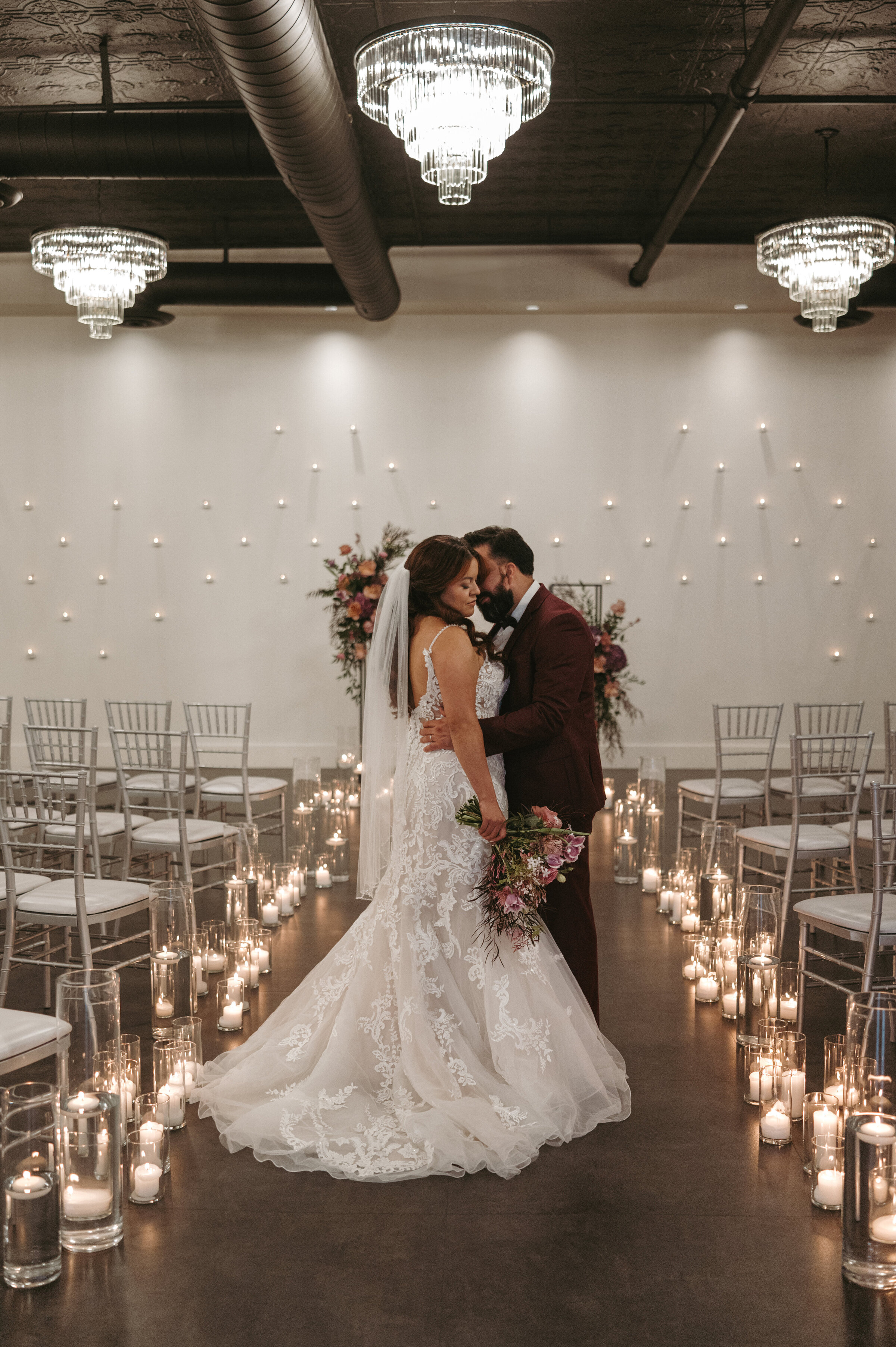 soho63-wedding-venue-bride-and-groom-indoor-ceremony-candle-romantic