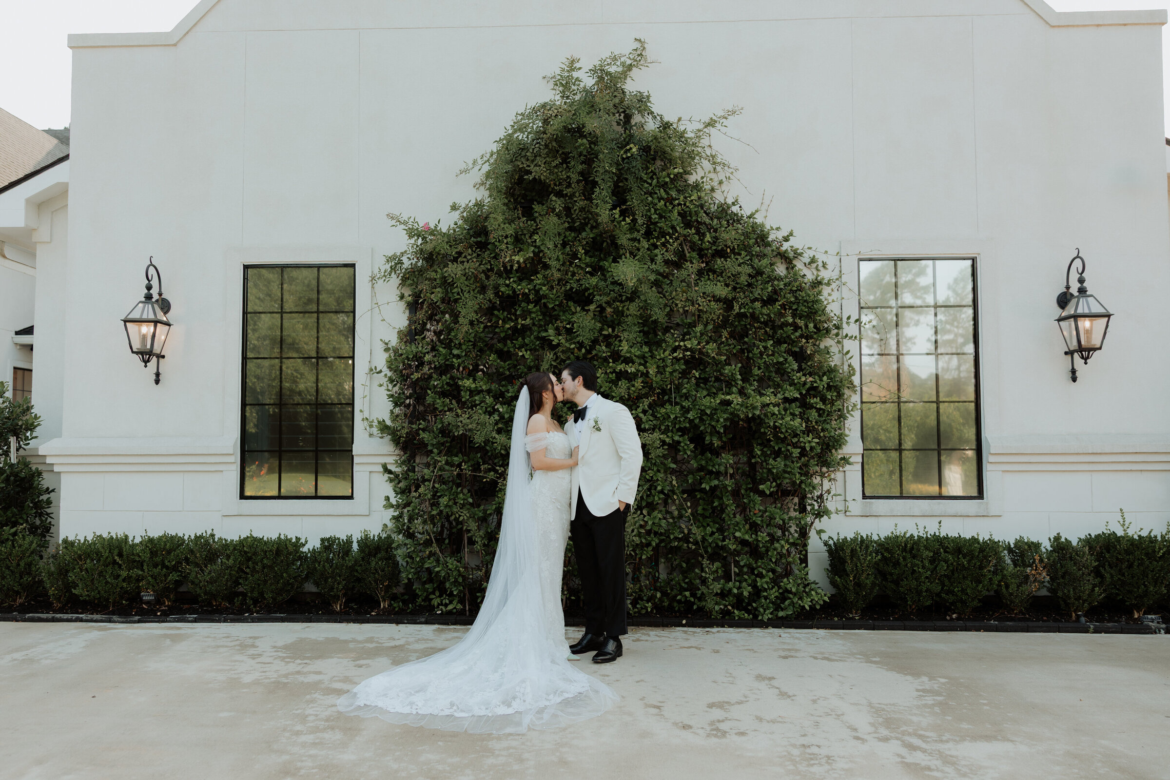 Houston luxury wedding photographer Peach Orchard Wedding