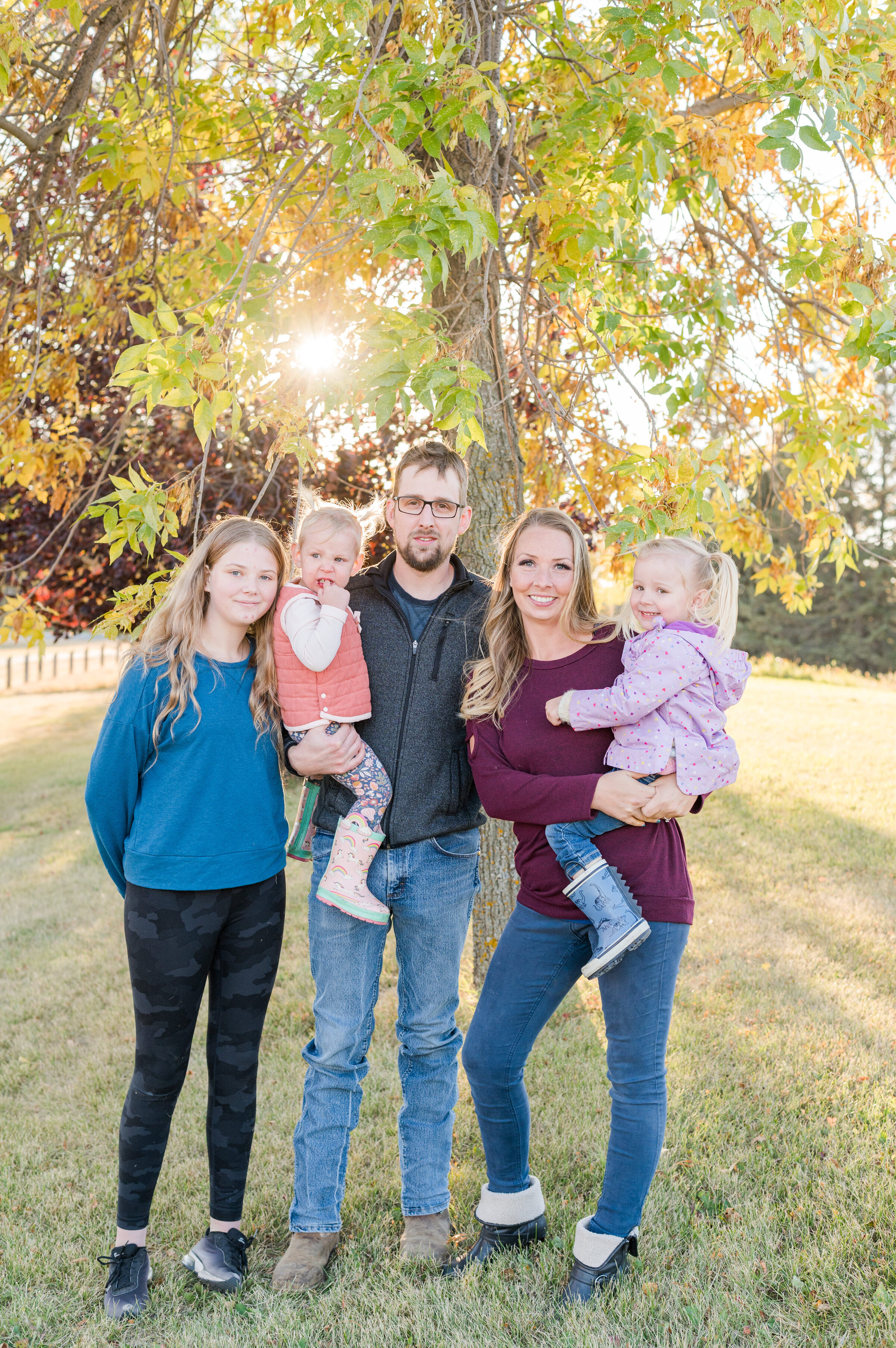 Red Deer Family Photographer