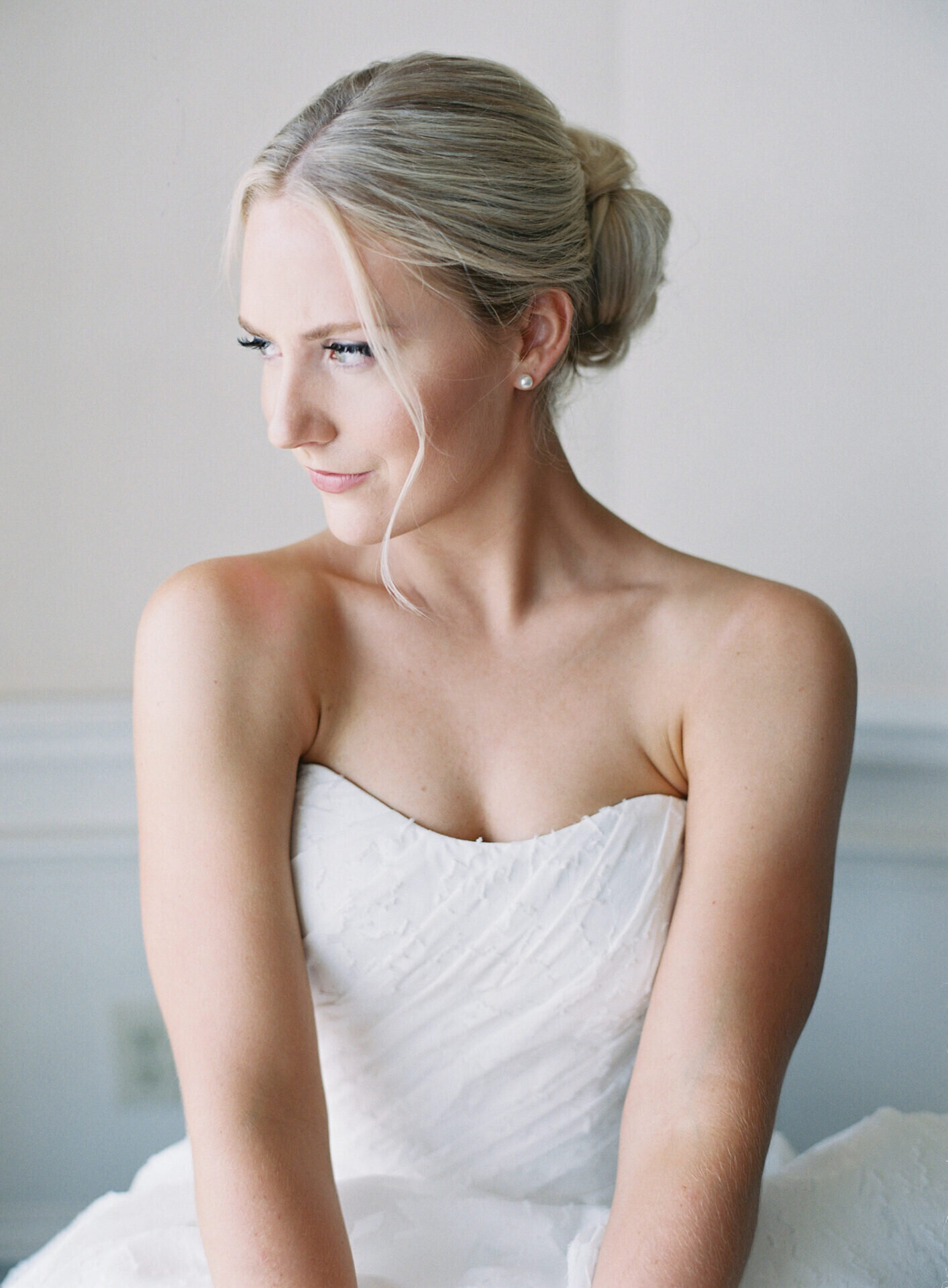luminous film photo of brides hair and makeup