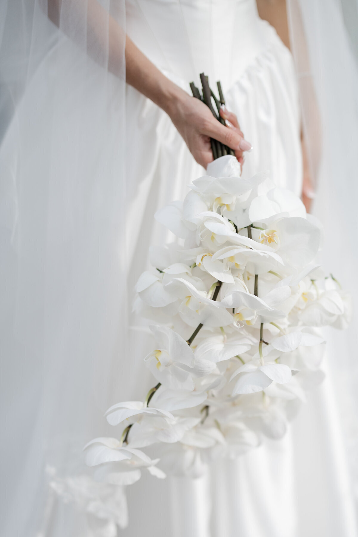 luxury-orchid-bridal-bouquet