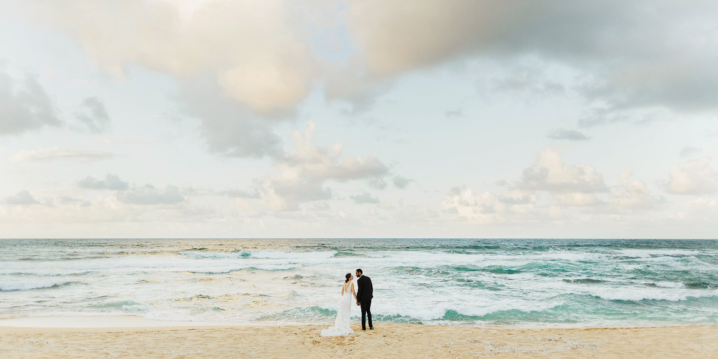 Wedding on the beach in Kauai