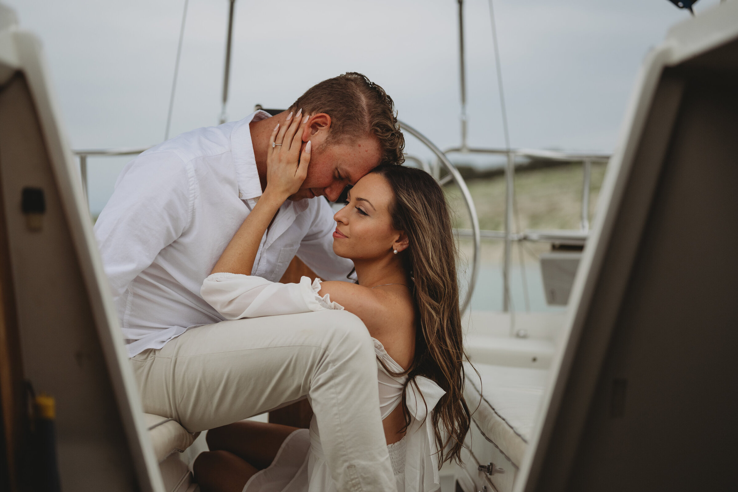 madison-lake-travis-sailboat-engagement-session-austin-texas-37