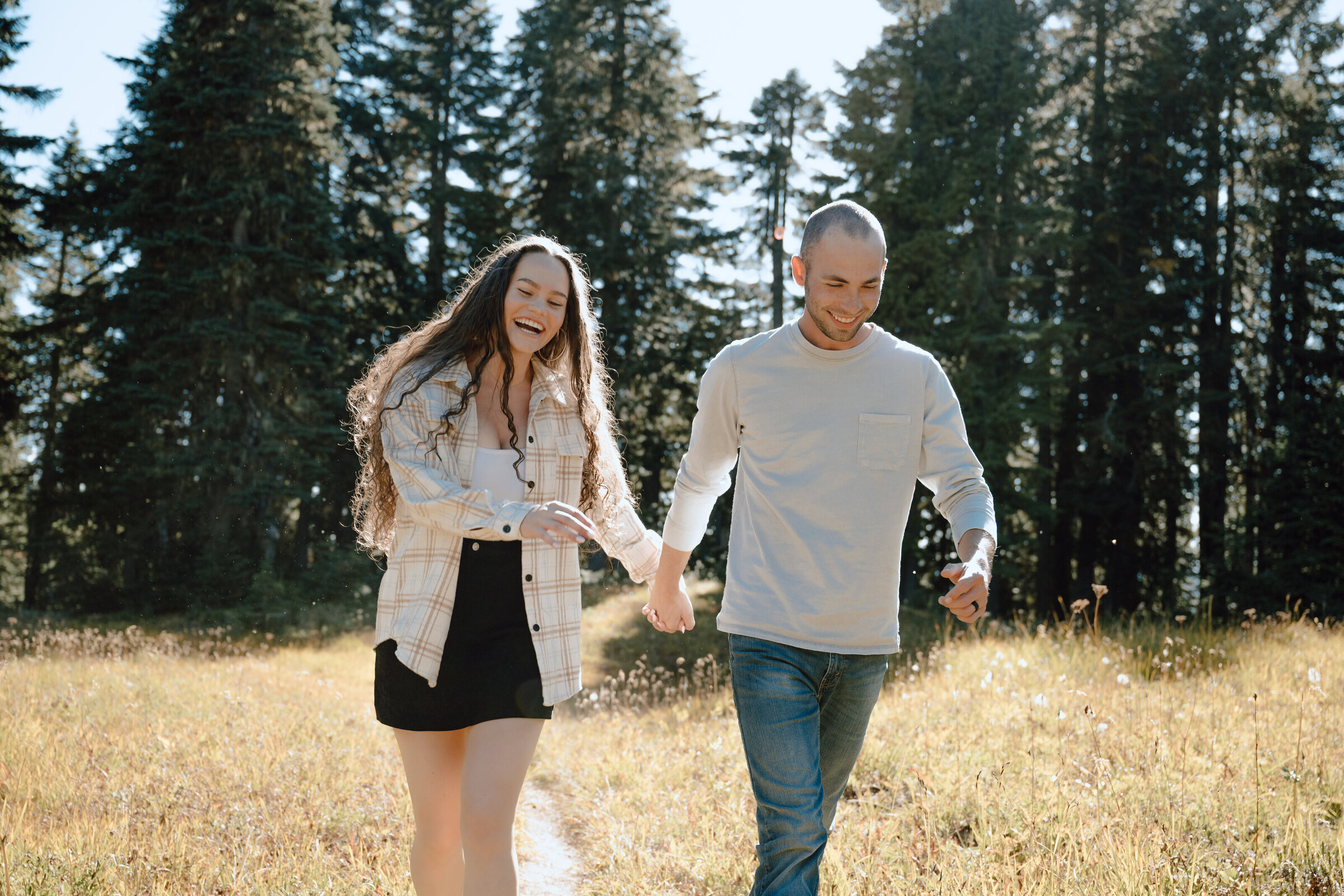 spenser-couple-mount-rainier-washington-27