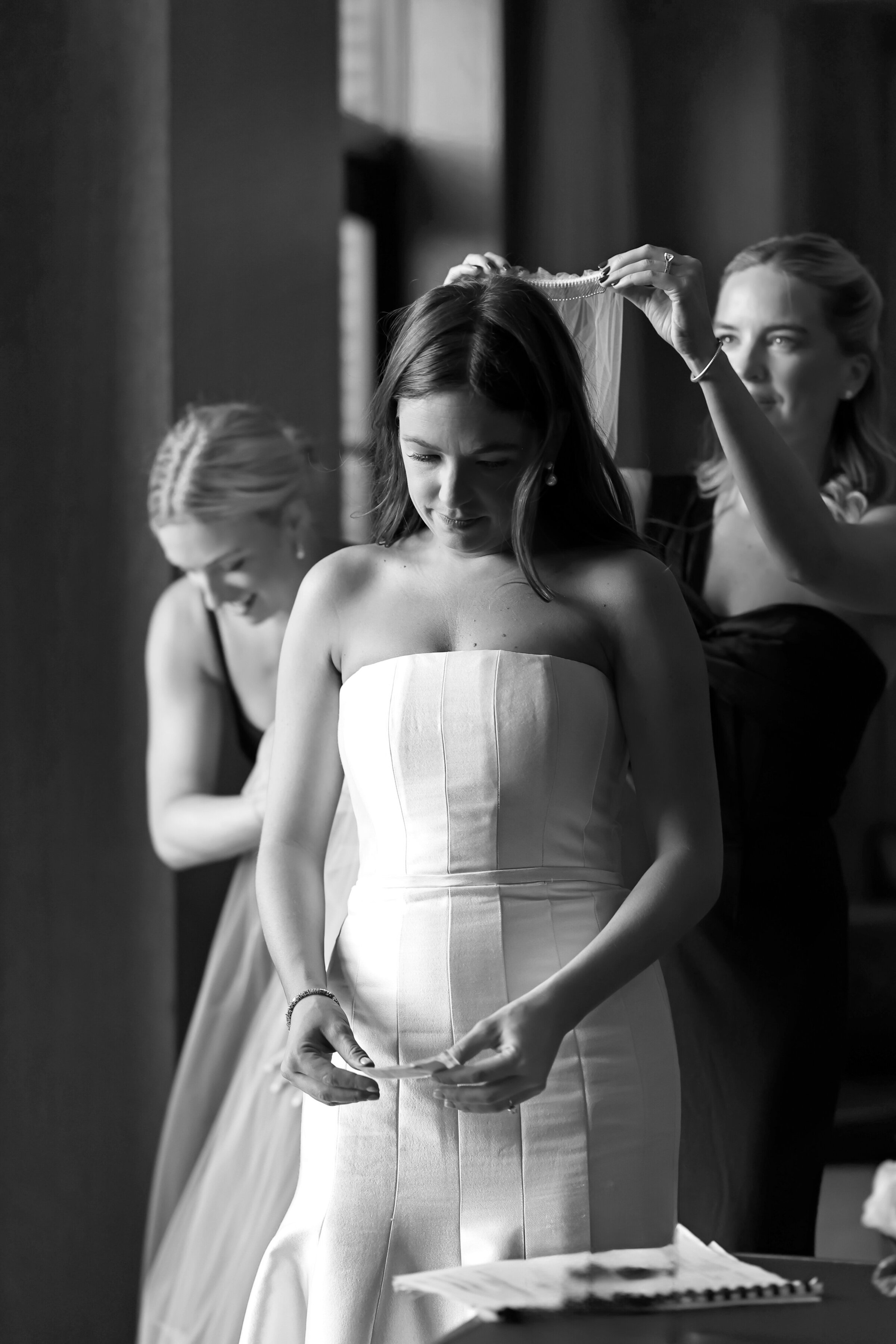 Bride-getting-ready-detroit-shinola-wedding