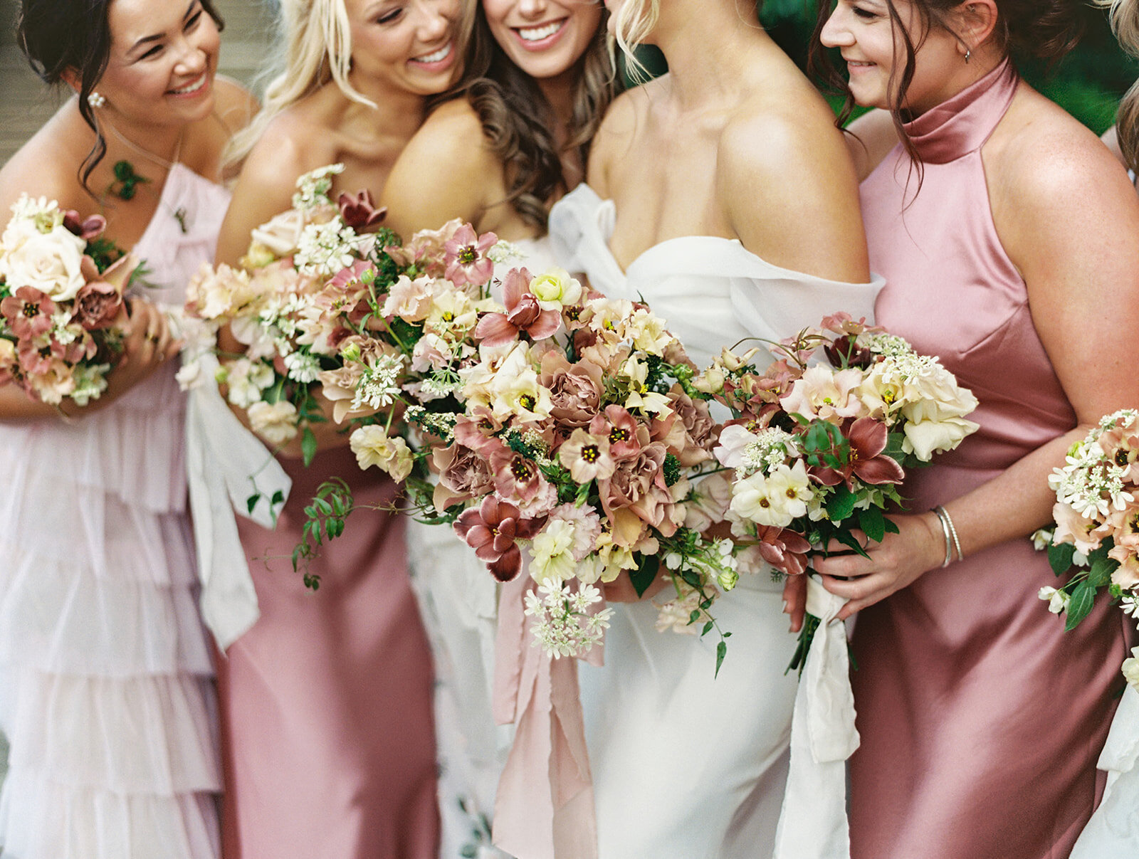 Passiflora wedding flowers in dusty pink color palette