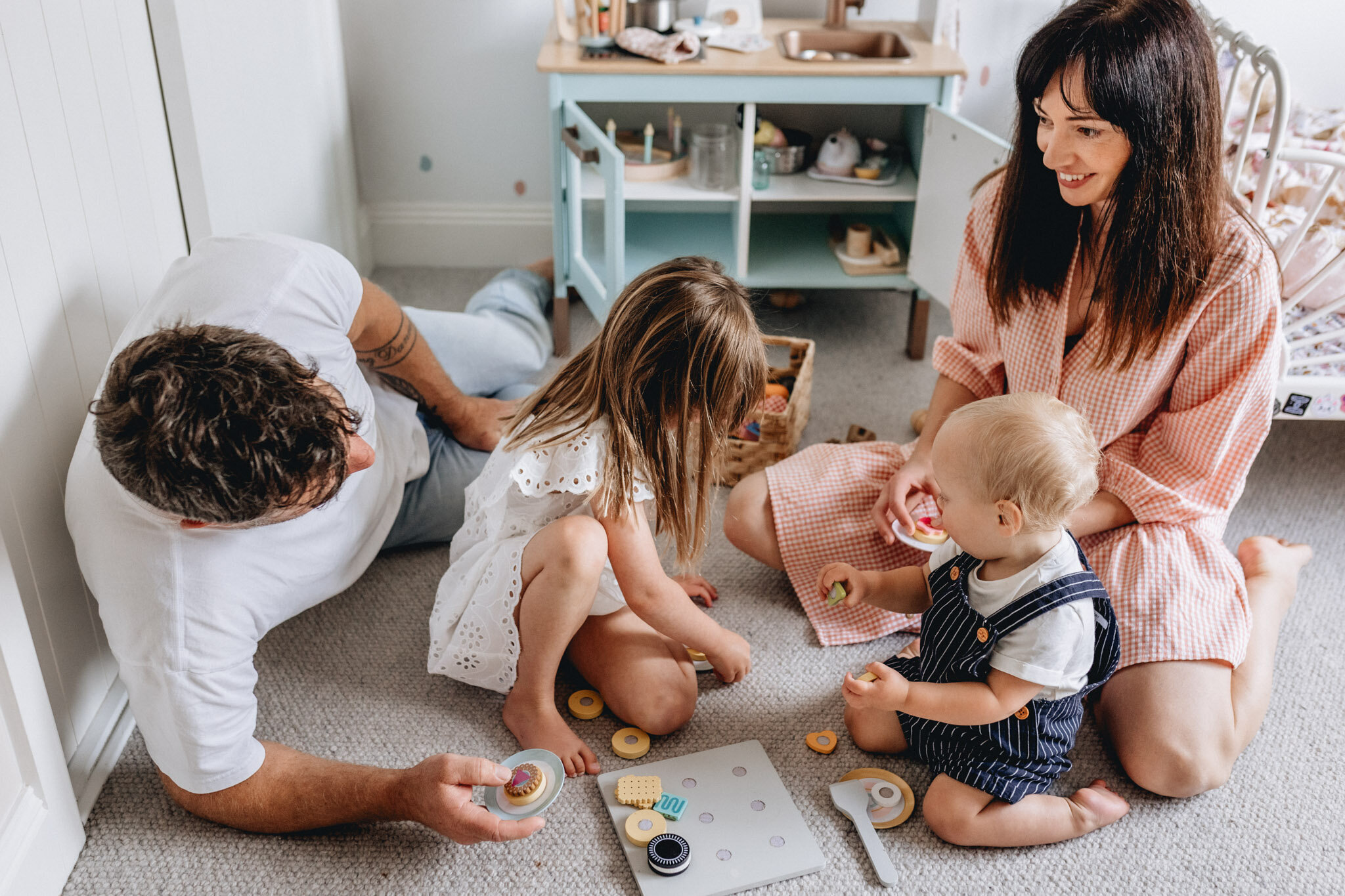 Family Photoshoot at Home - Documentary and Lifestyle Photography - Melbourne Family and Newborn Phgotographer - Megan Browne Photography-46