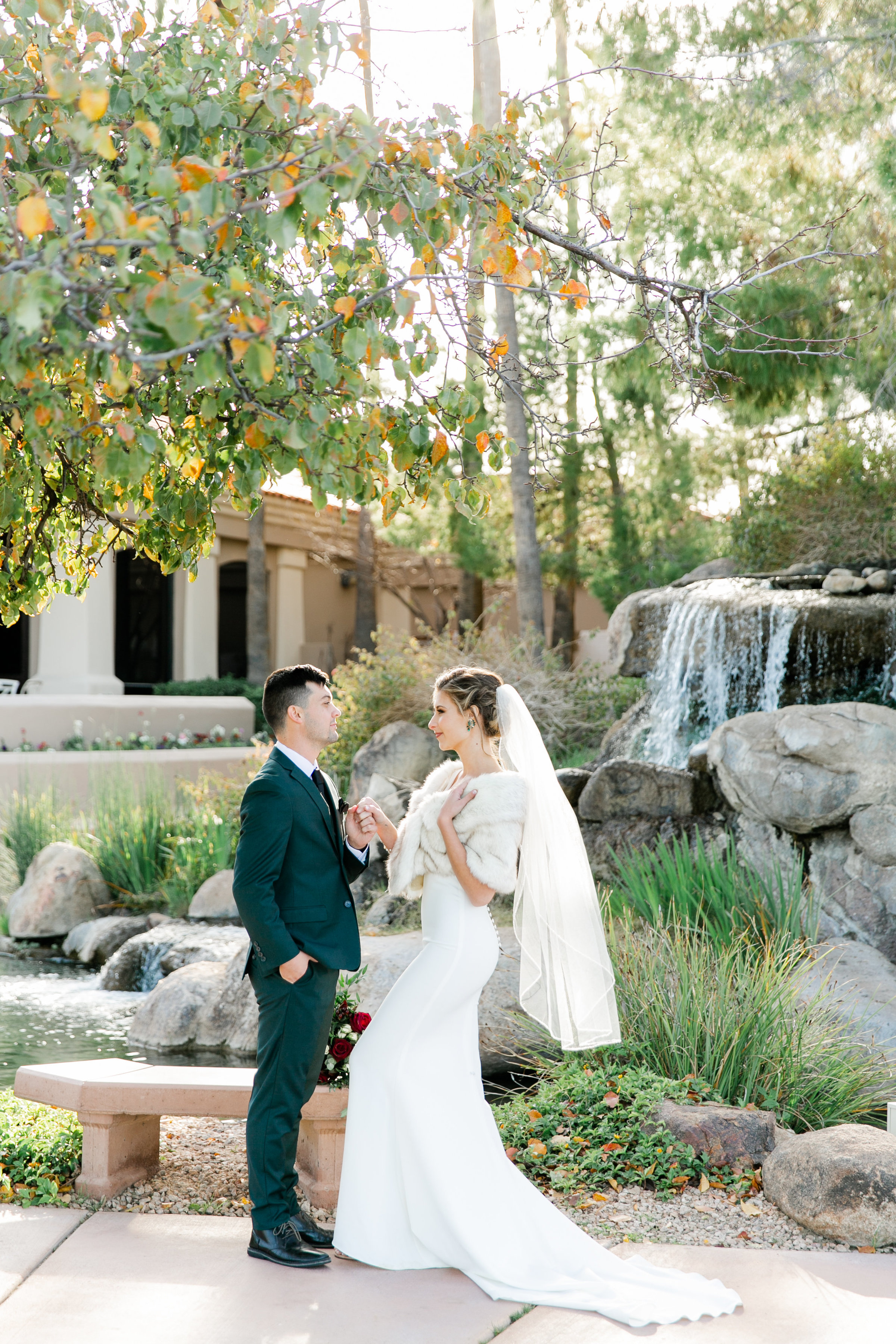 Karlie Colleen Photography - Gilbert Arizona Wedding - Val Vista Lakes - Brynne & Josh-473