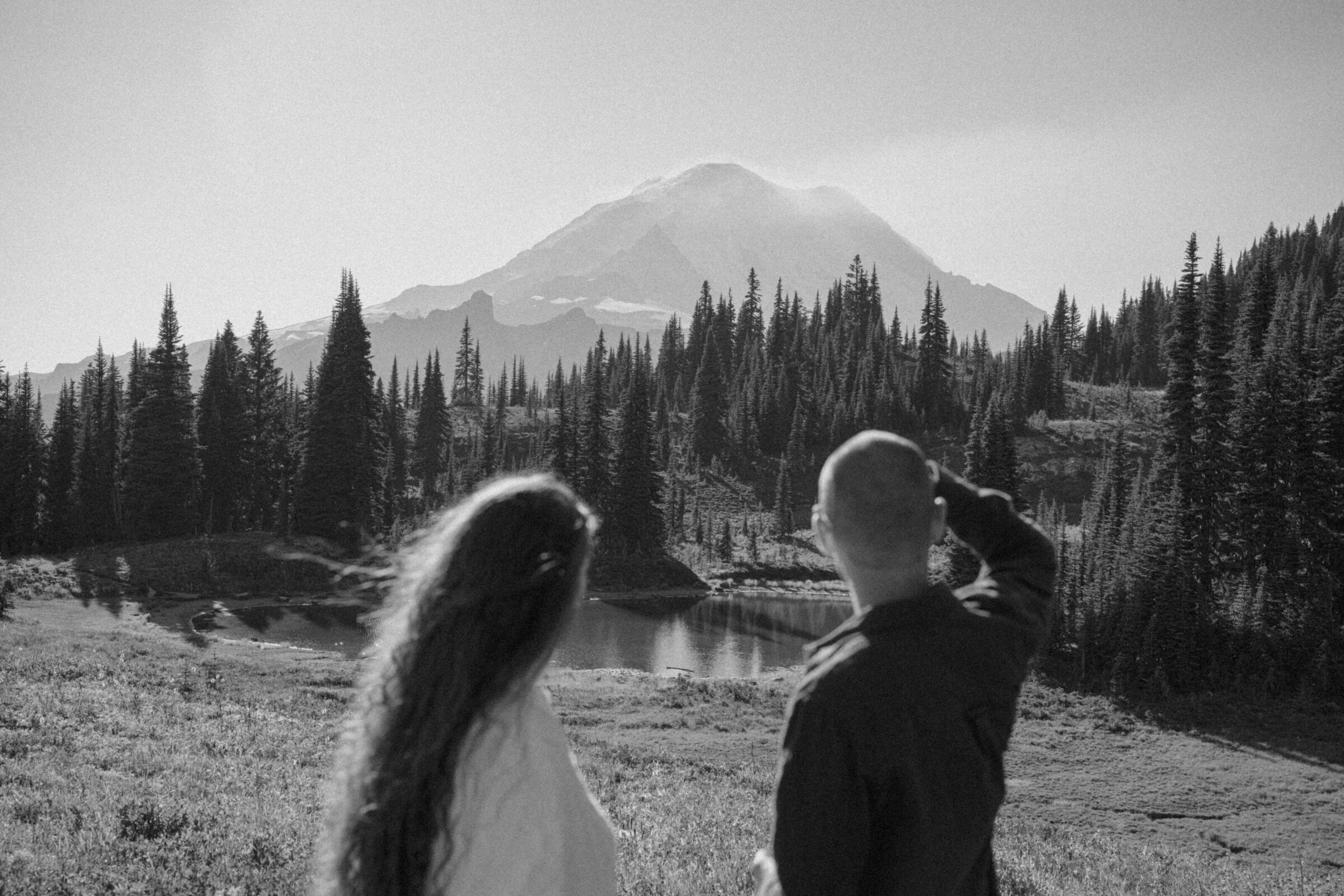 spenser-couple-mount-rainier-washington-48