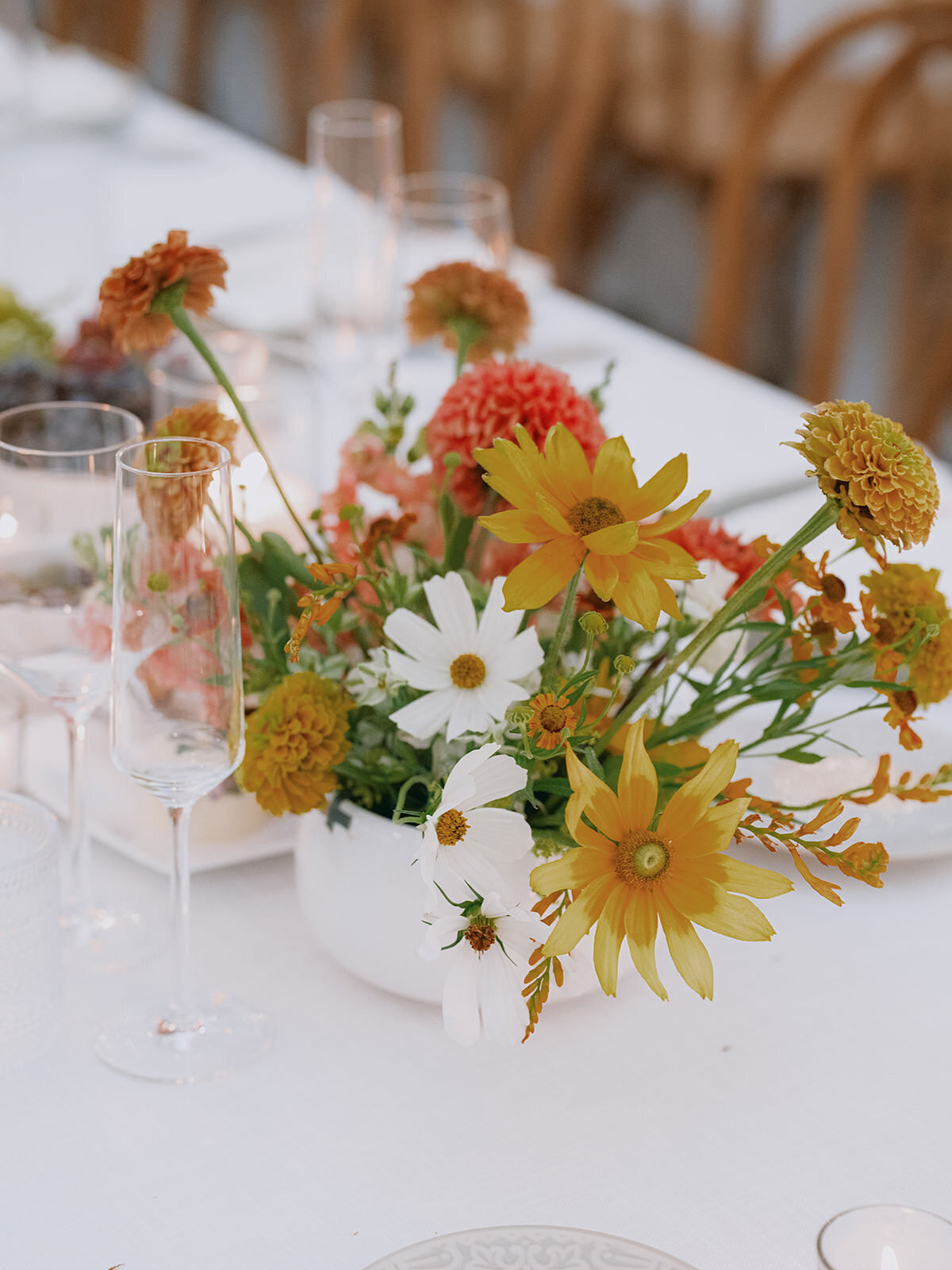 Hudson-Valley-Wedding-Planner-Glynwood-Farm-Wedding-Reception-Tables-14