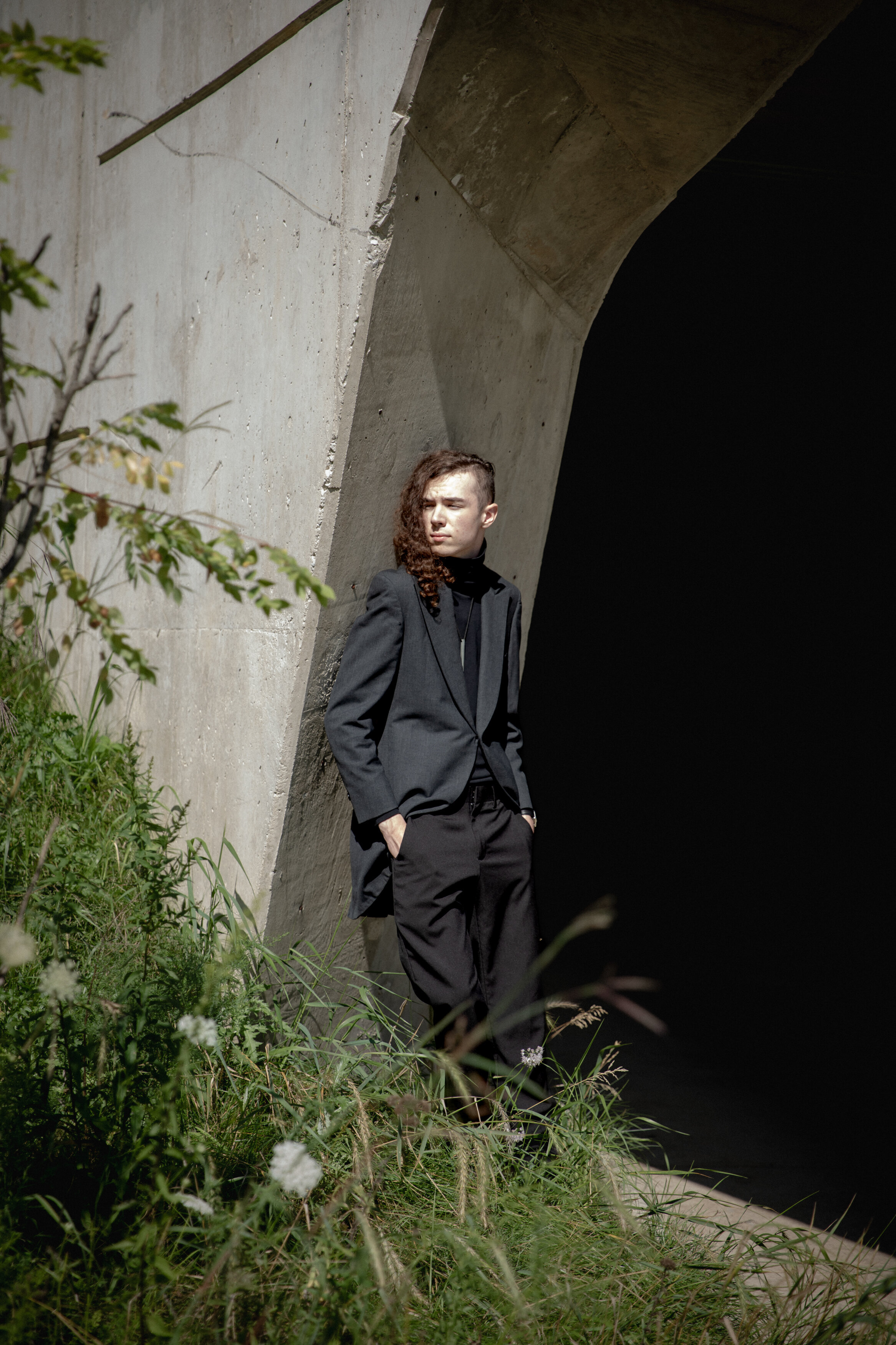 senior-photo-overpass-urban