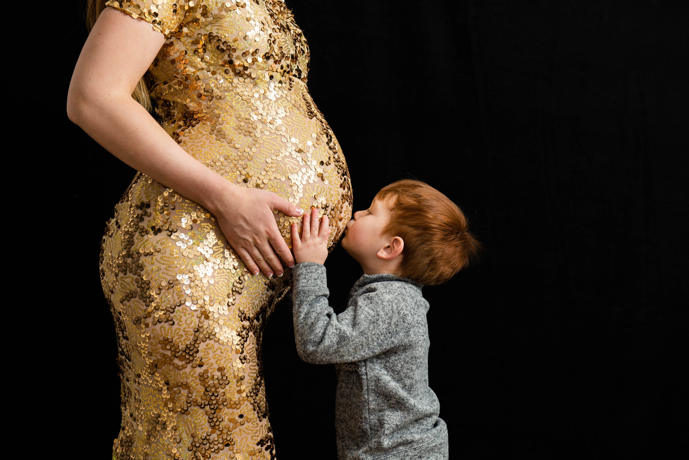Professional pregnancy Portraits in Central MN