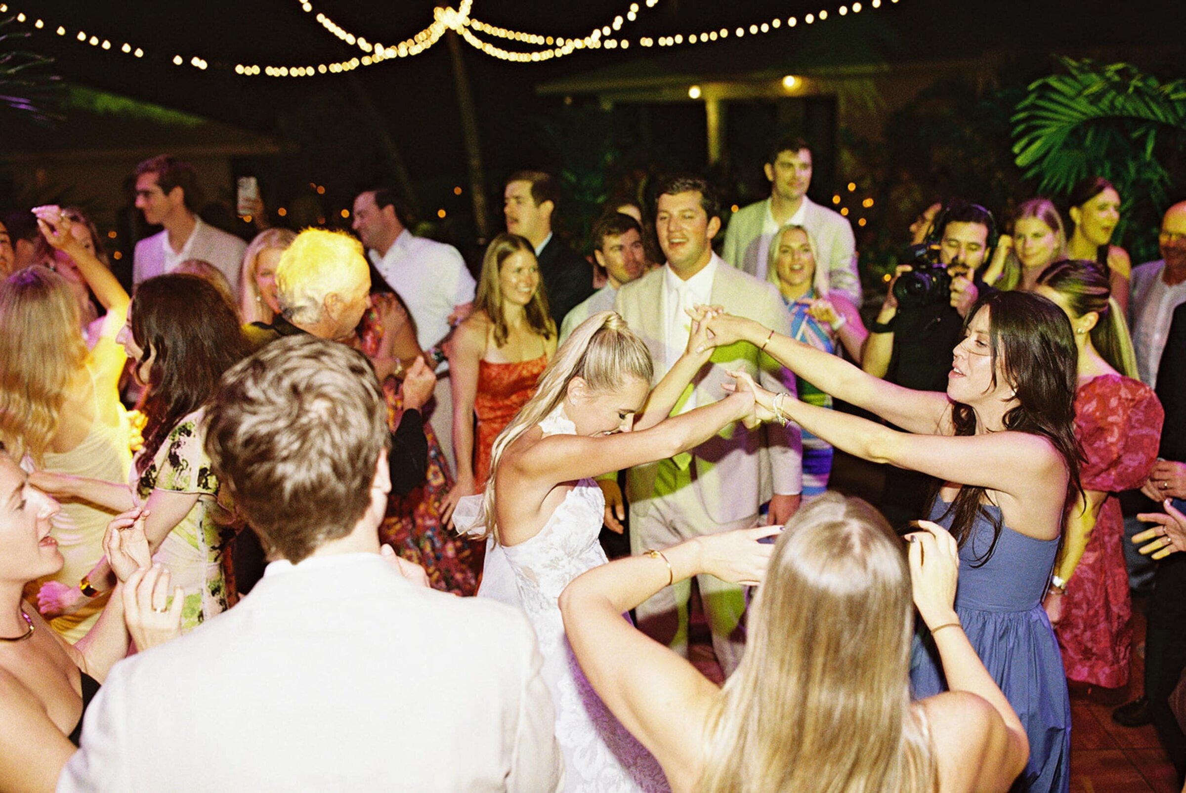 private-villa-casa-de-campo-resort-dominican-republic-wedding-asia-pimentel-photography-C+T-85