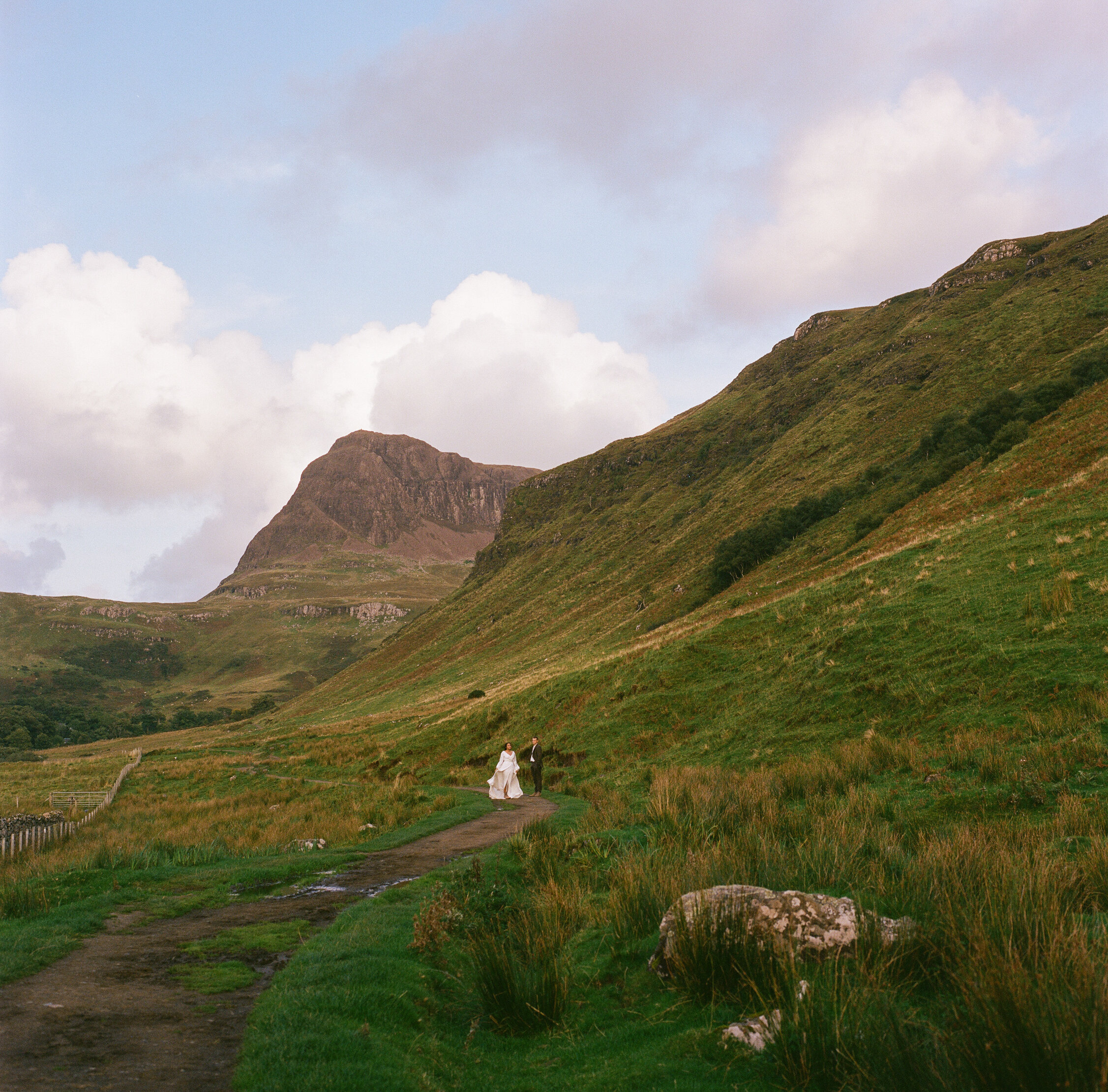 scotland-elopement-film-scans.kaylenelizaphoto&film-12 2