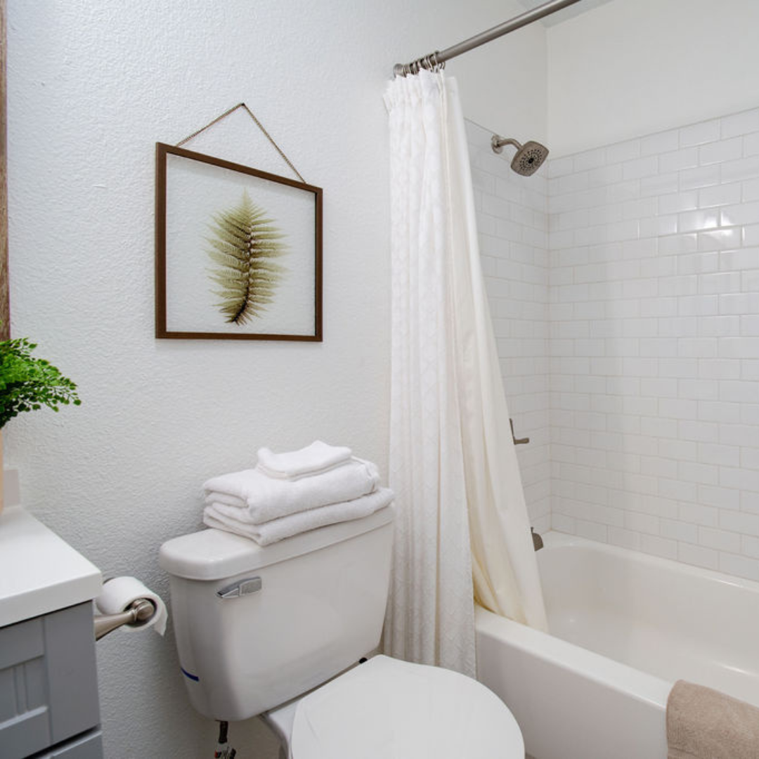 Bathroom 1 - 2