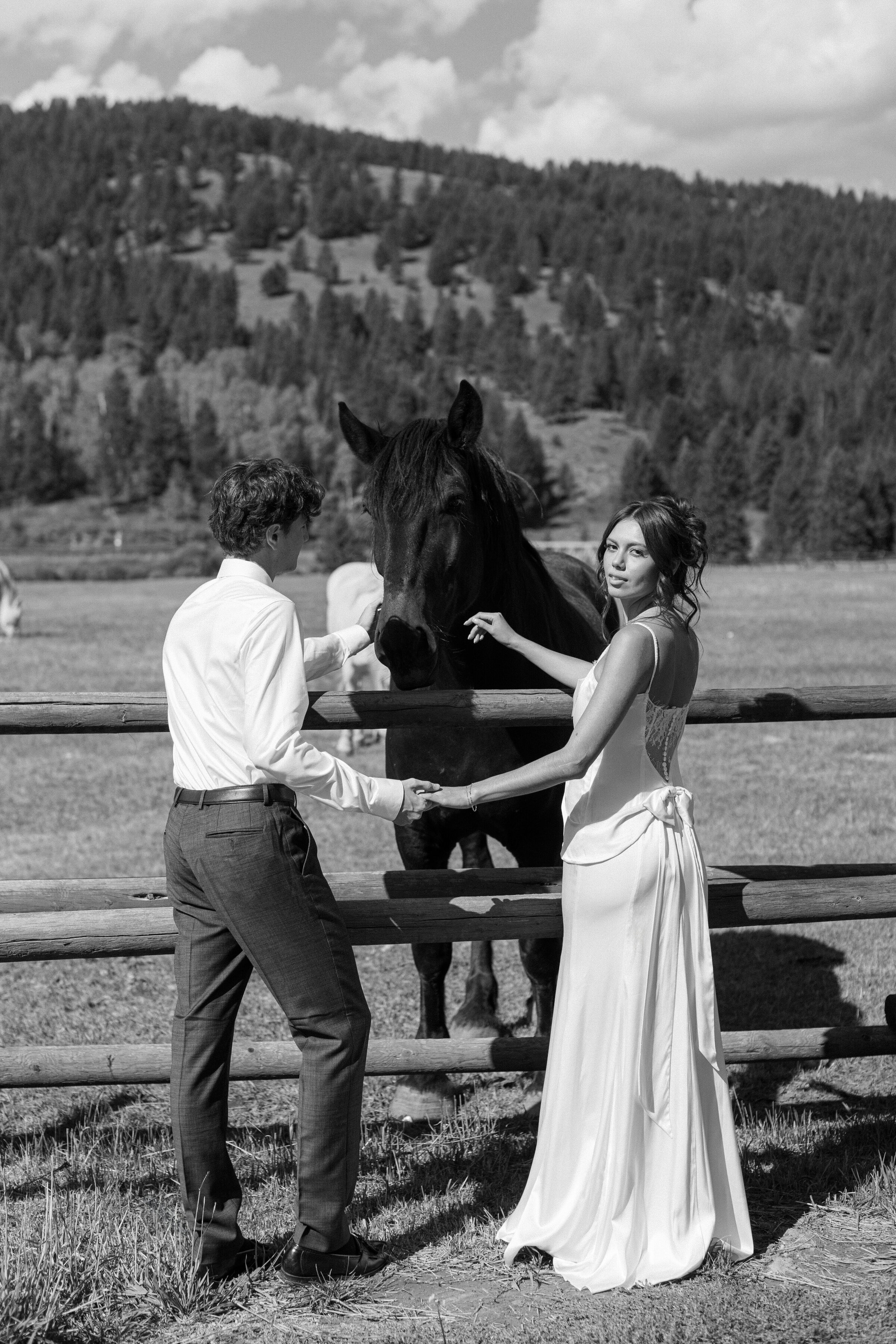 montana-ranch-wedding-photos-hhp-163